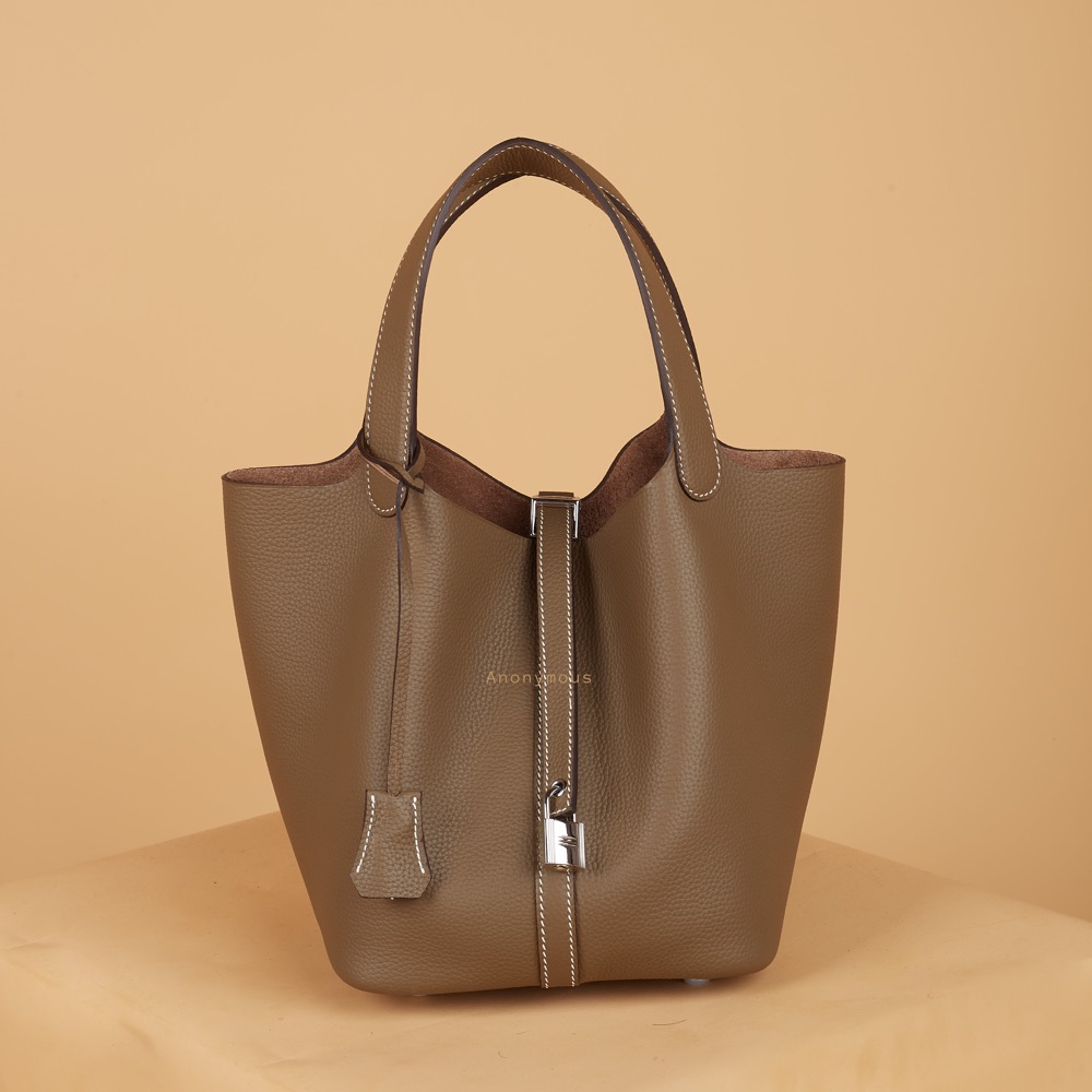 Anonymous Poppy Bag 22 Togo Leather (No Brand)