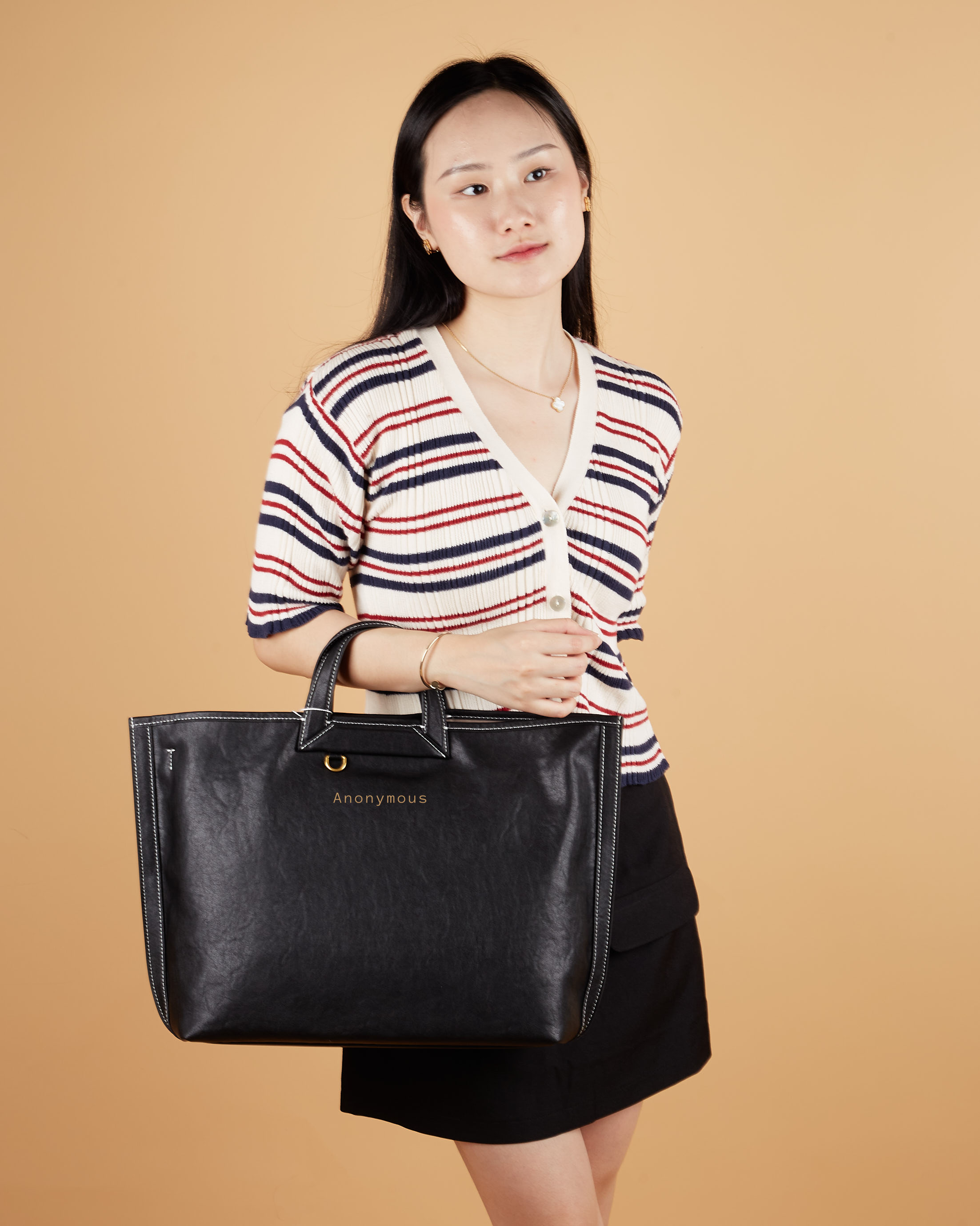 Anonymous Essy Large Leather Bag No Brand (Tas Kulit)
