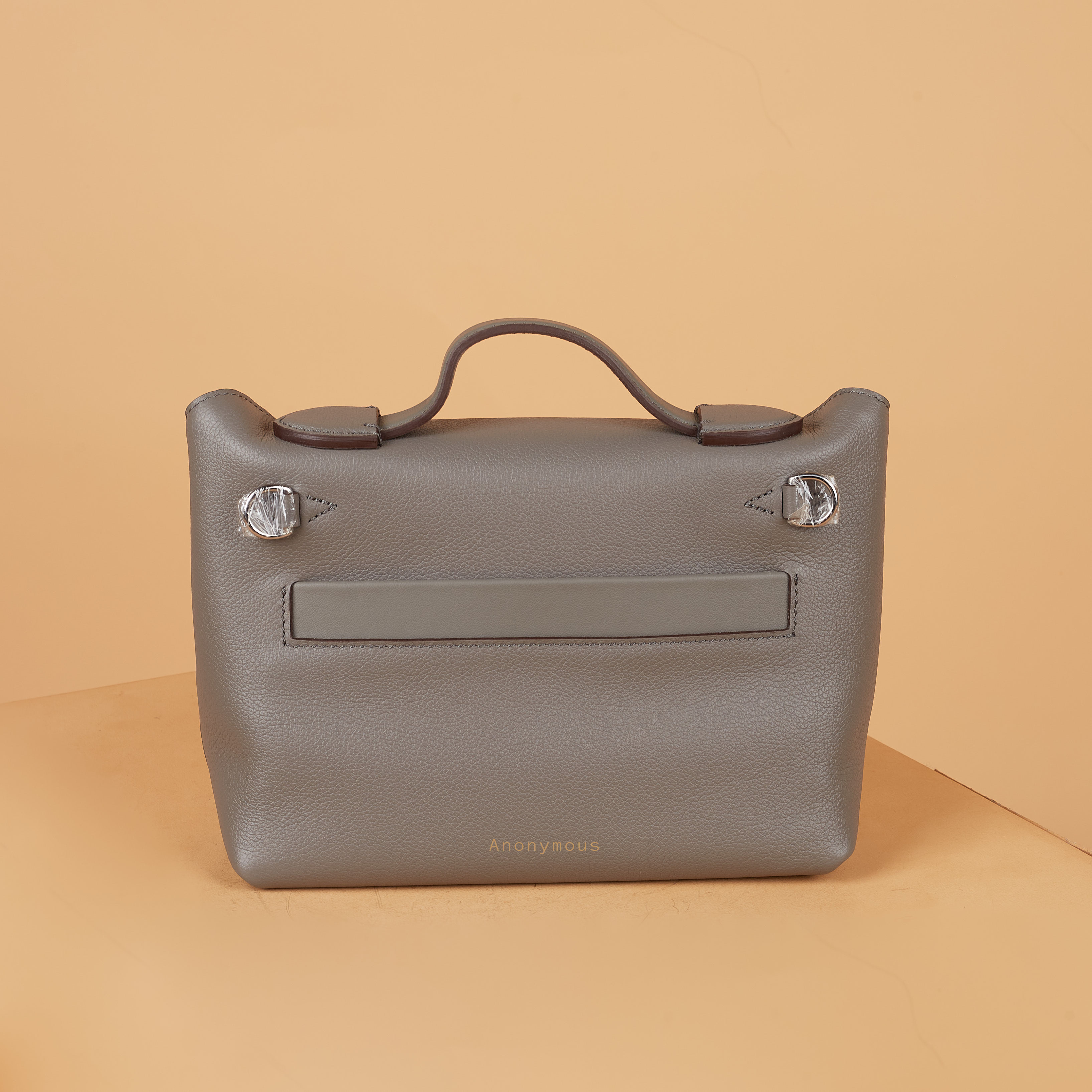 Anonymous Ezzy Bag 2420 Swift Leather No Brand