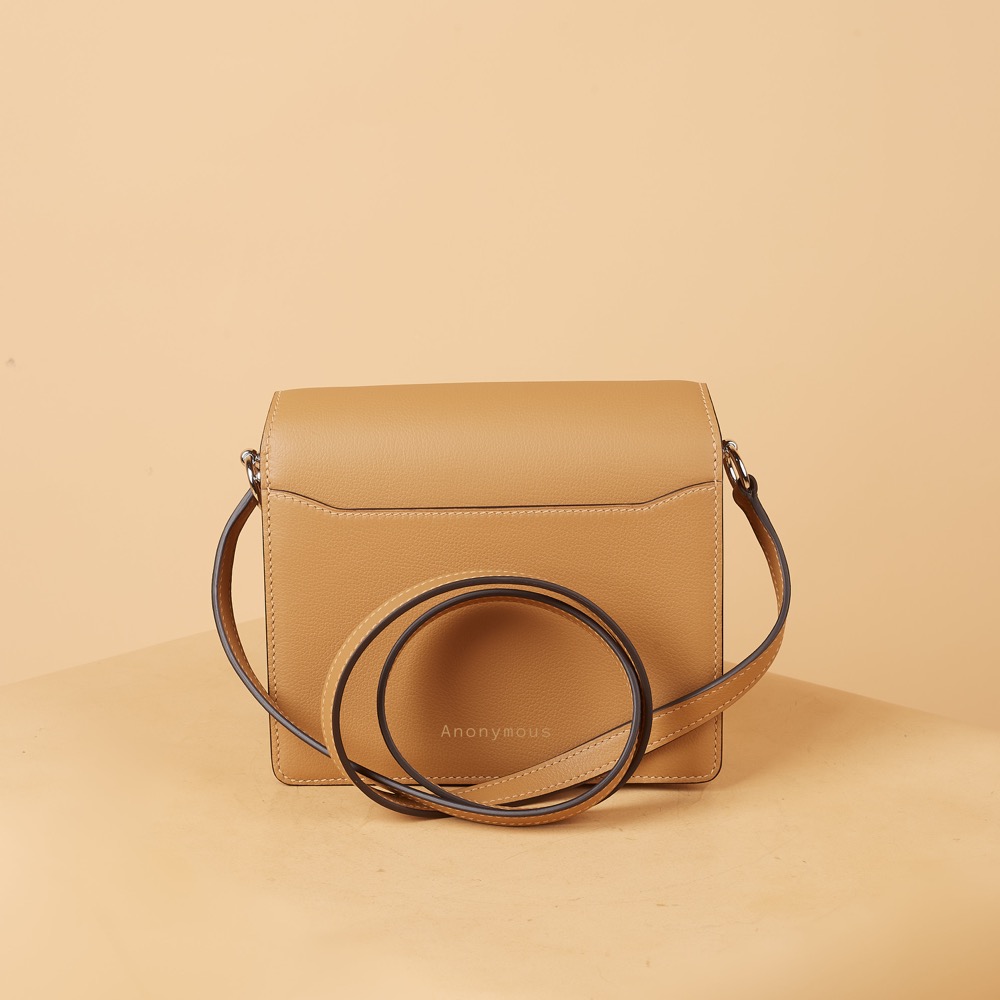 Anonymous Alba 19 Bag Swift leather No Brand (Tas Kulit)