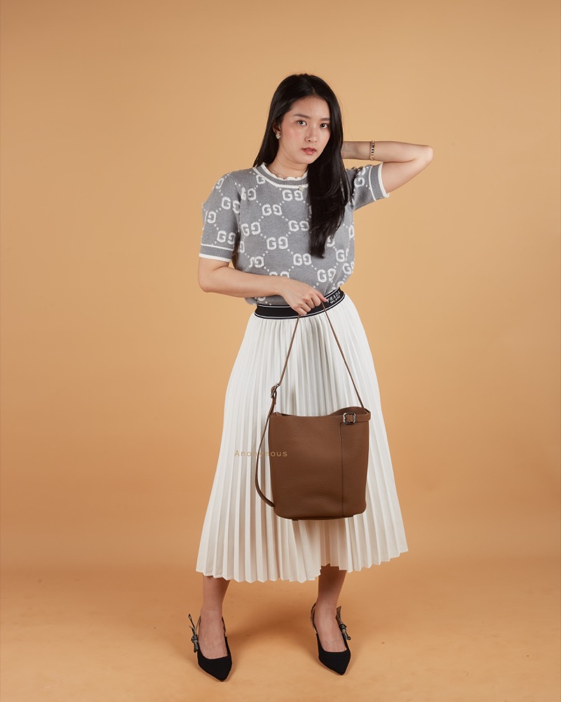 Anonymous Wayne Shoulder Bag Grained Leather No Brand (Tas Kulit)