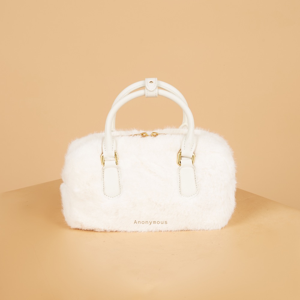 Anonymous Miko Furry Handbag GHW No Brand (Tas Kulit)