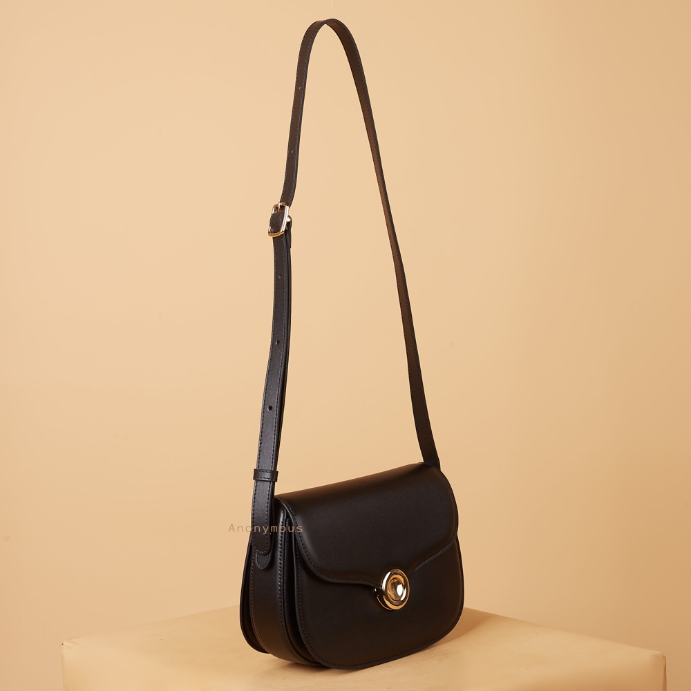 Anonymous Ghiera Bag Box Leather GHW No Brand (Tas Kulit)