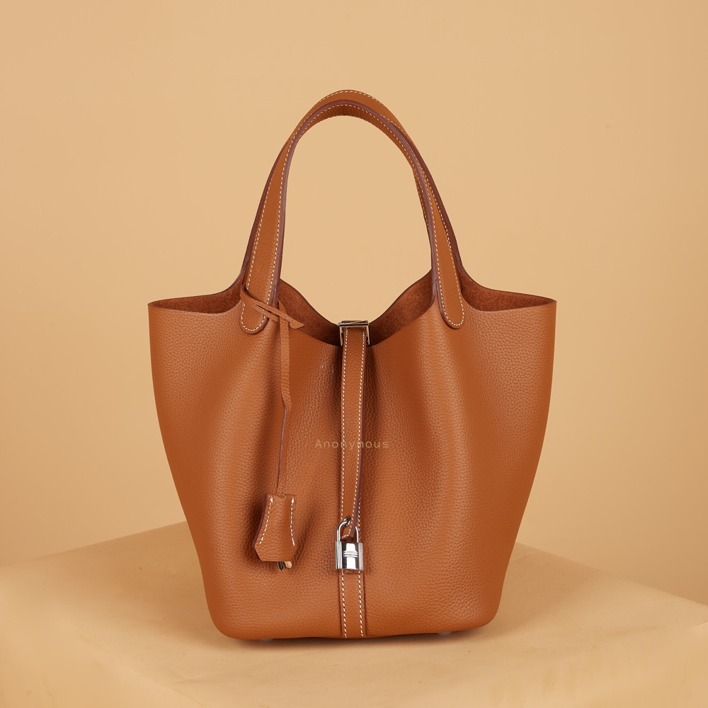 Anonymous Poppy Bag 22 Togo Leather (No Brand)