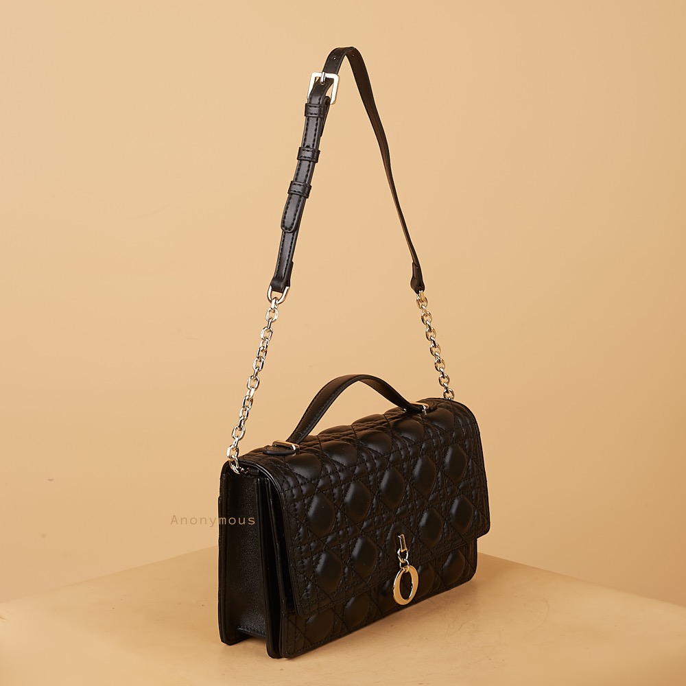 Anonymous My Lady Sling Bag Swift Leather No Brand