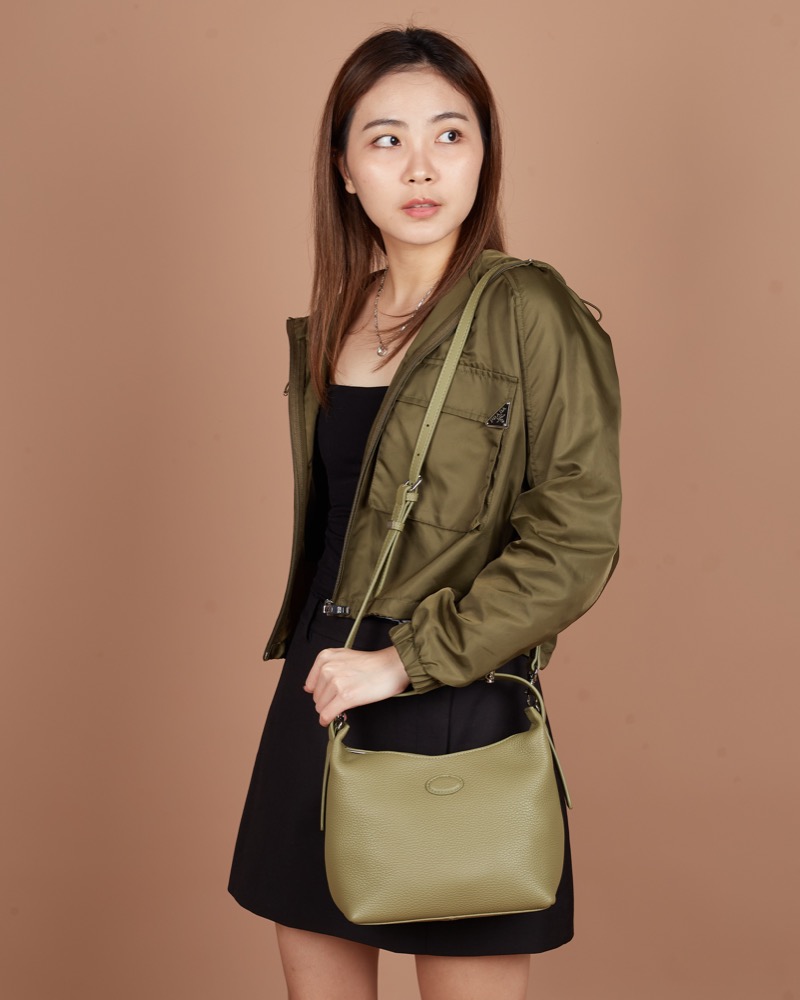 Anonymous Eloise Hobo Bag Grained Leather No Brand (Tas Kulit)