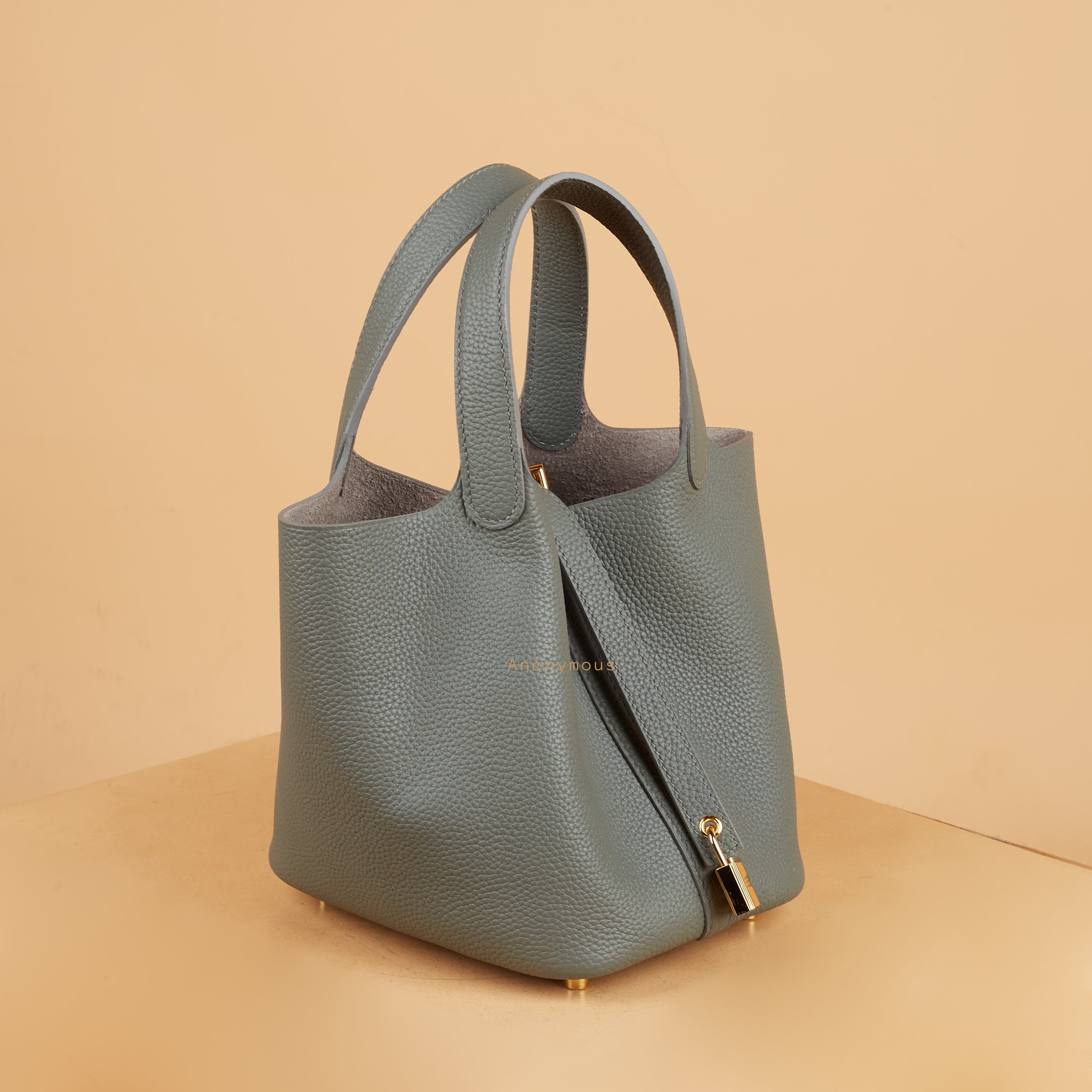 Anonymous Poppy Bag 18 Togo Leather No Brand (Tas Kulit)