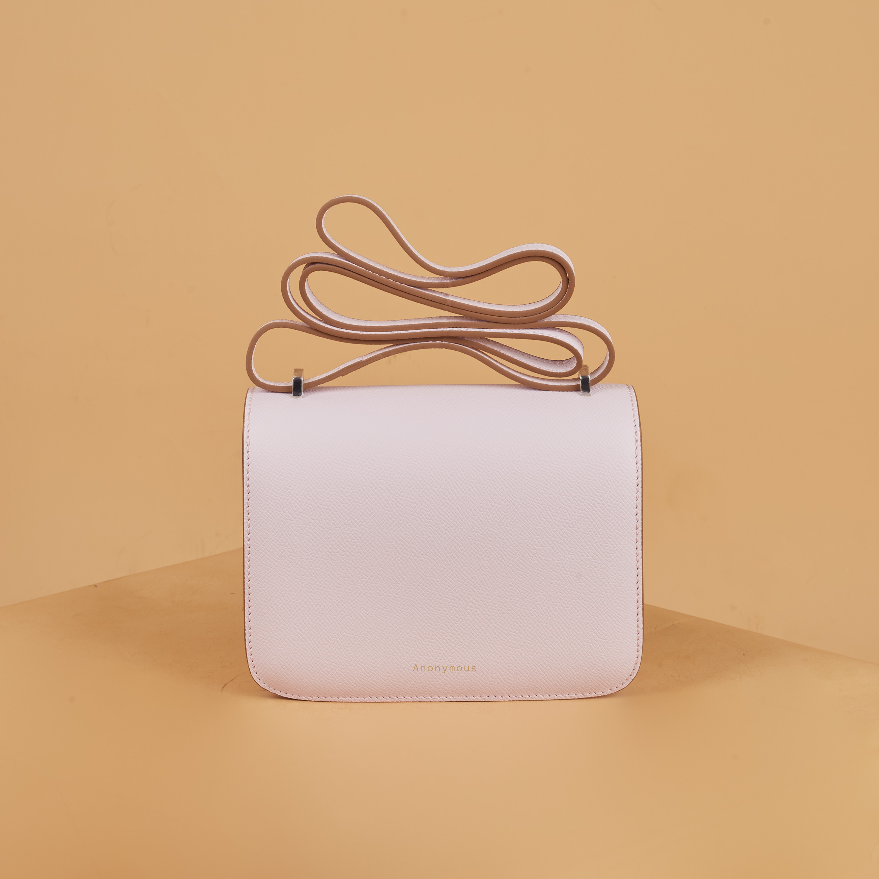 Anonymous Colbie 18 Taiga Leather No Brand (Tas Kulit)