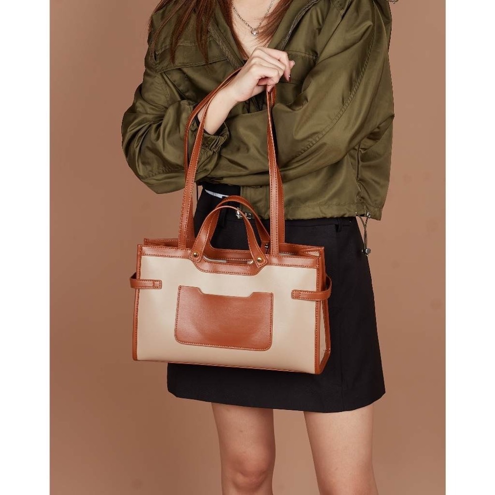Anonymous Octavia Shoulder Bag Swift Leather No Brand (Tas kulit)