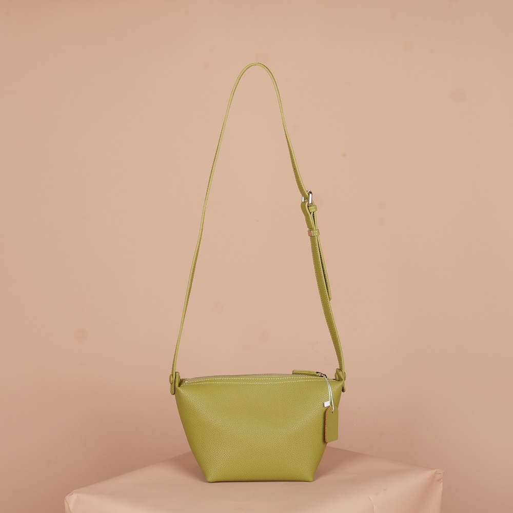 Anonymous Mia Pouch Grained Leather No Brand (Tas Kulit)