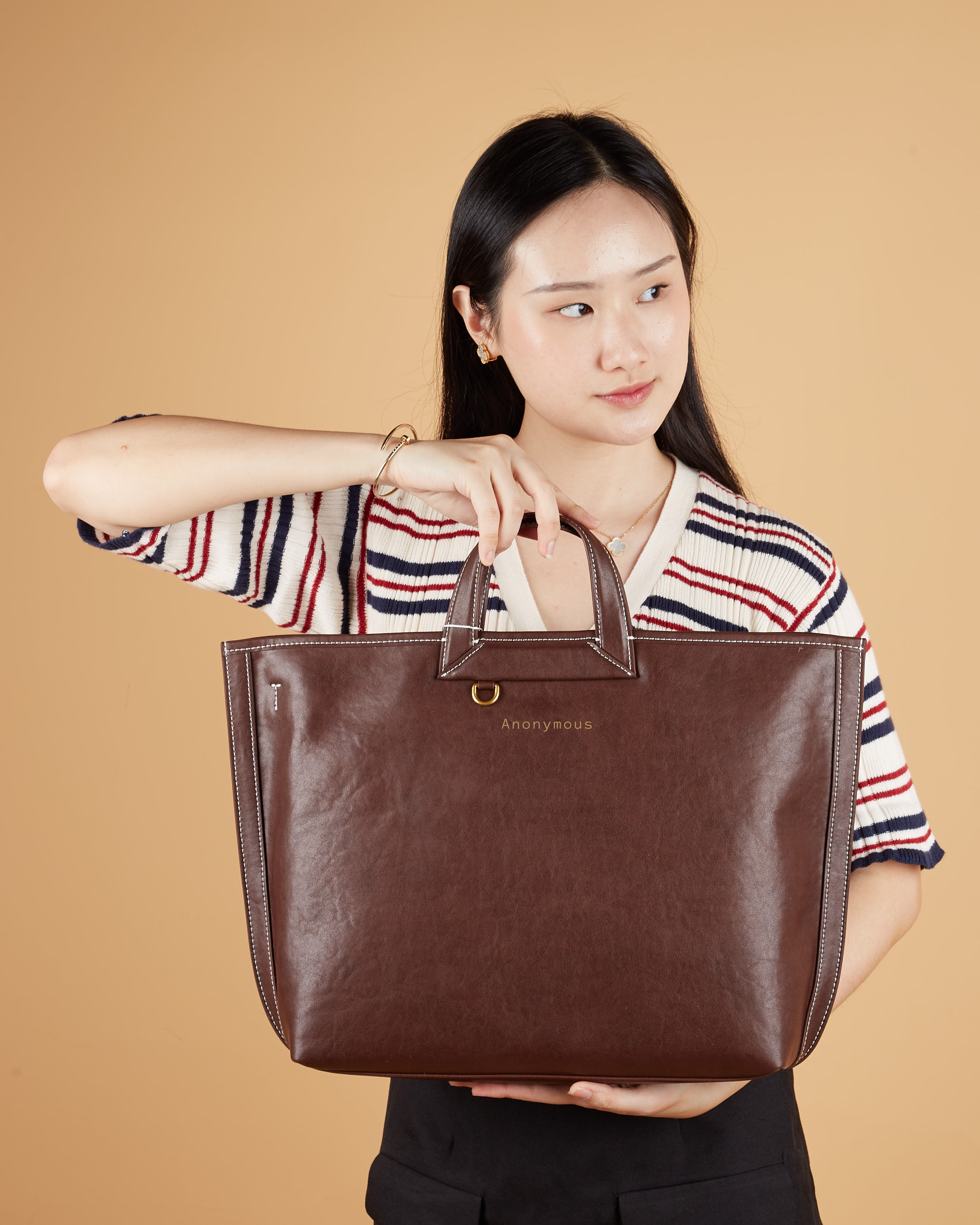 Anonymous Essy Large Leather Bag No Brand (Tas Kulit)