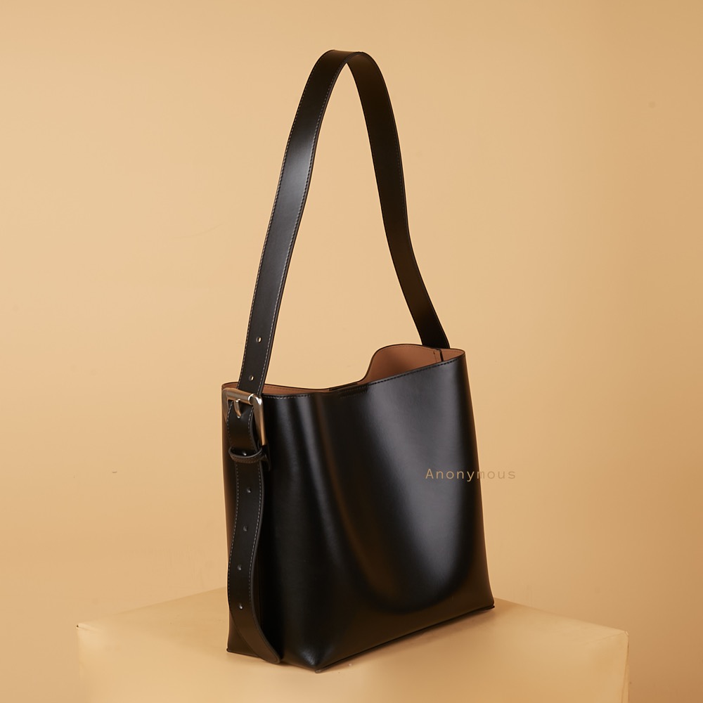 Anonymous Toms Bucket Bag Swift Leather No Brand (Tas Kulit)