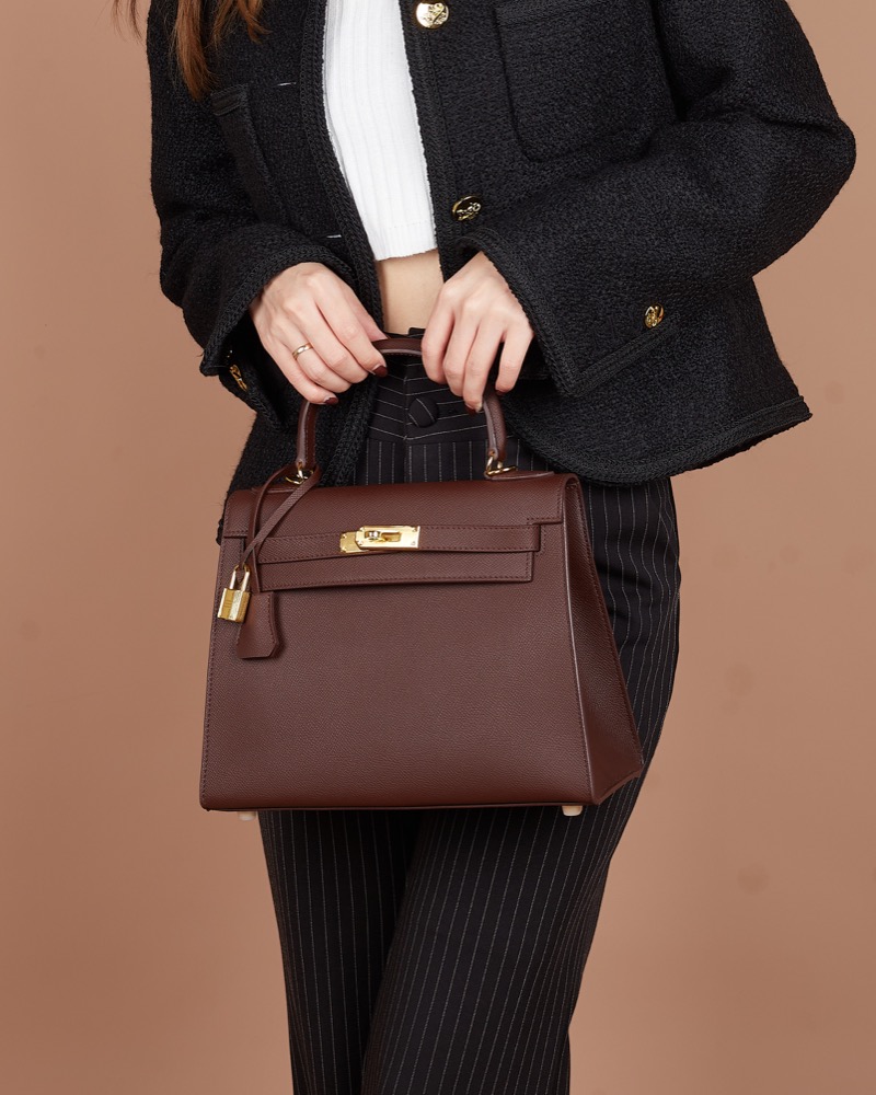 Anonymous Cara Bag K28 Taiga Leather GHW (NST) No Brand (Tas kulit)