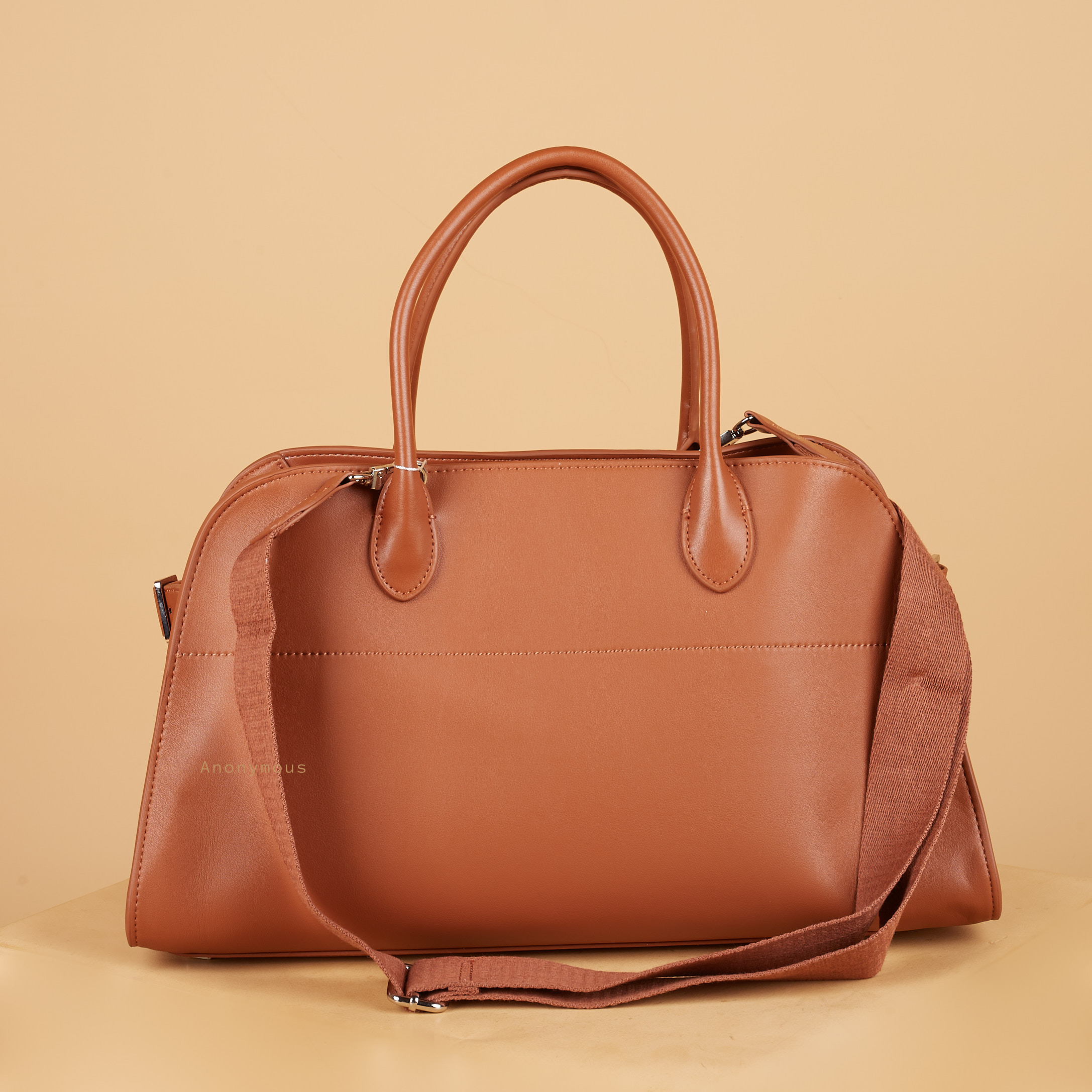 Anonymous Monthy 39 east west Leather No Brand (Tas Kulit)