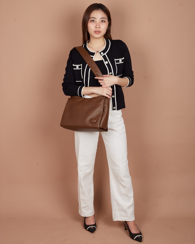 Anonymous Carly Shoulder Bag Swift Leather No Brand (Tas Kulit)