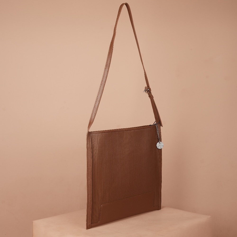 Anonymous Minotti Tote Bag No Brand (Tas Kulit)