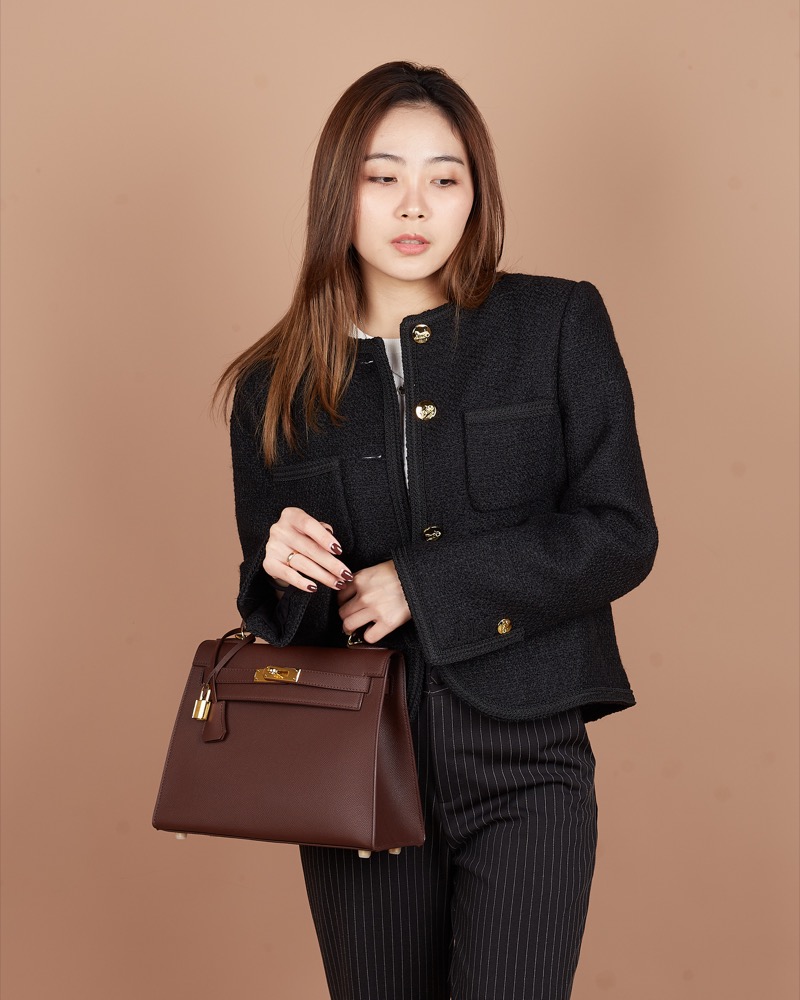 Anonymous Cara Bag K28 Taiga Leather GHW (NST) No Brand (Tas kulit)