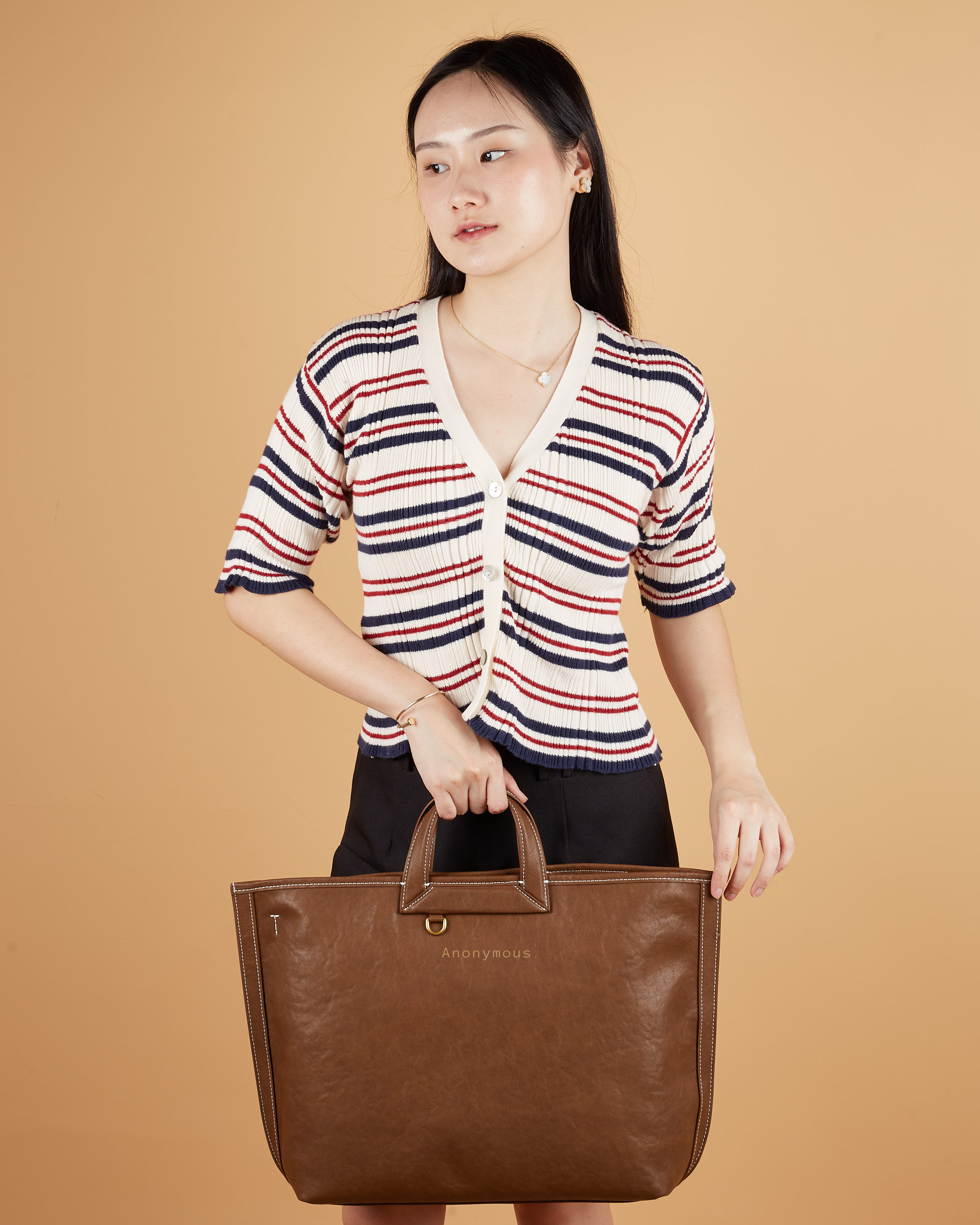 Anonymous Essy Large Leather Bag No Brand (Tas Kulit)