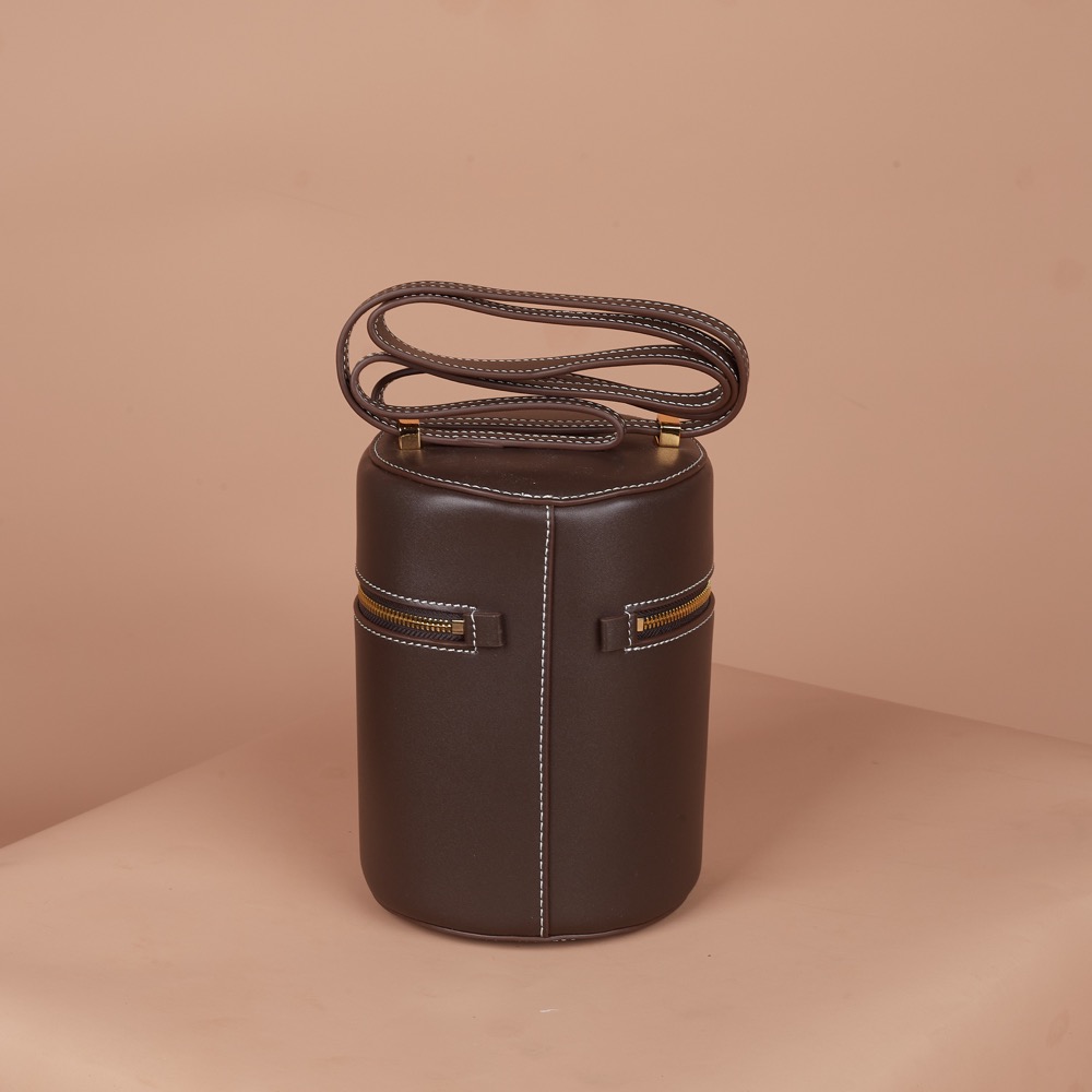 Anonymous Cassie Bucket LP12 Swift Leather No Brand (Tas Kulit)