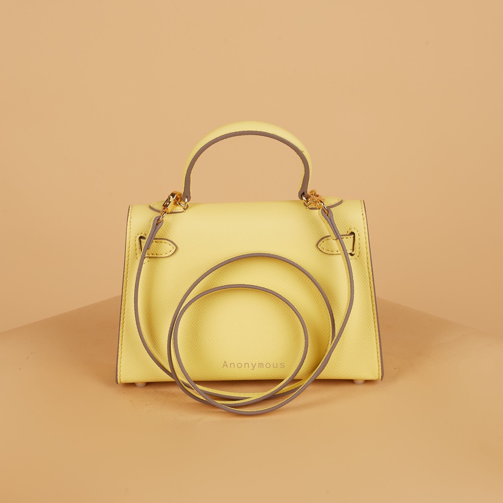 Cara Bag 20 Taiga Leather No Brand (Tas Kulit)