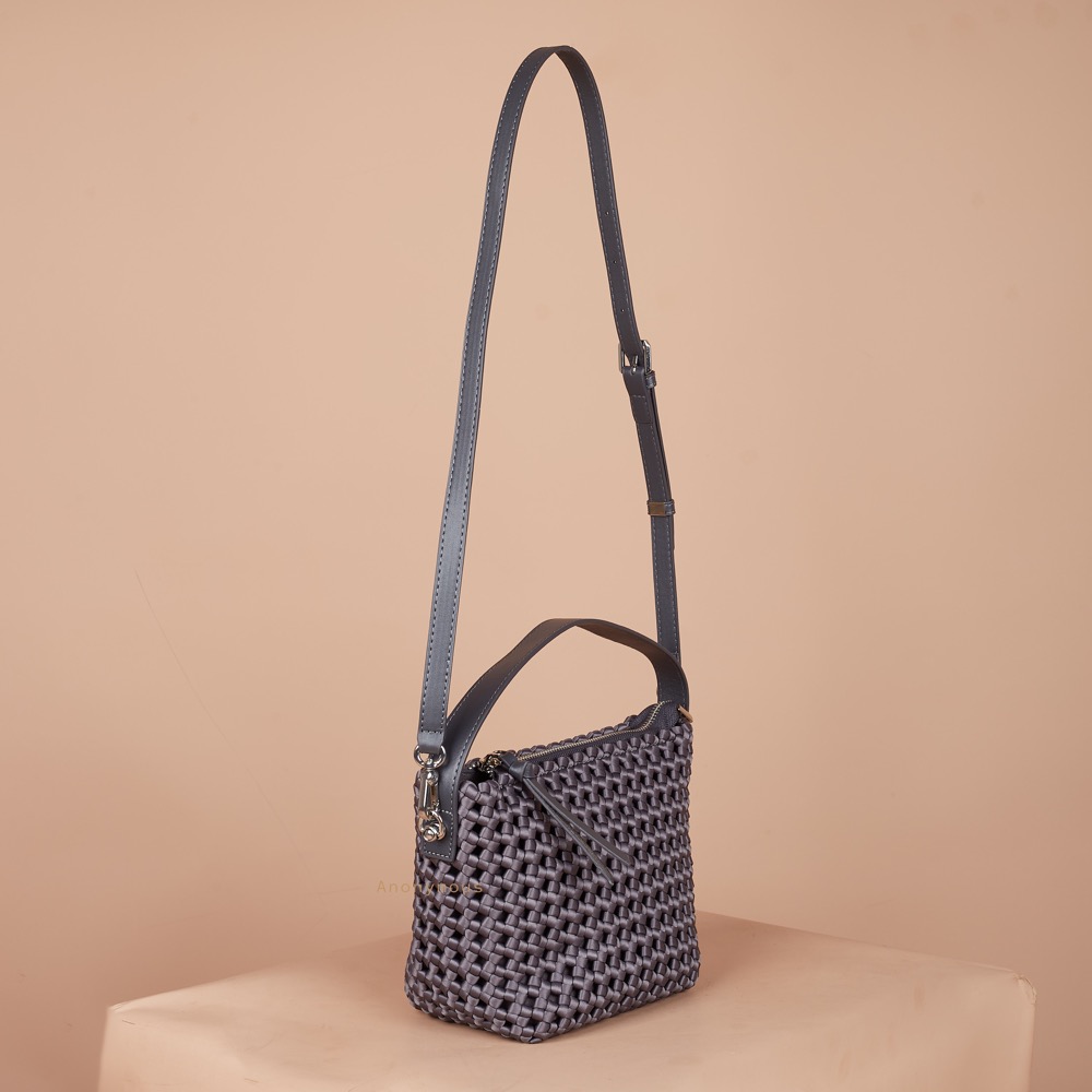 Anonymous Faye Handbag (No Brand)