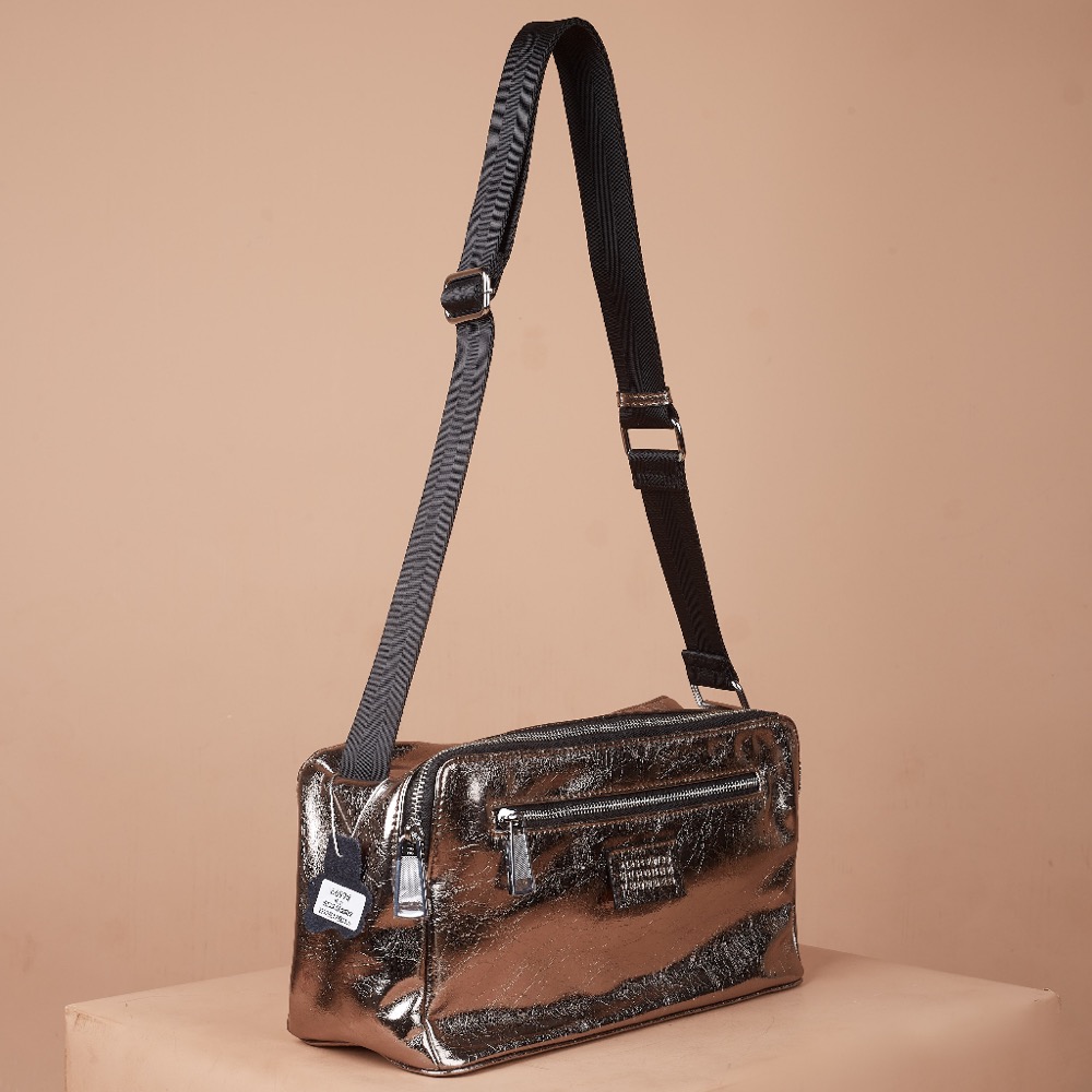Anonymous Juno 30 Crossbody Bag Shiny Calfskin No Brand