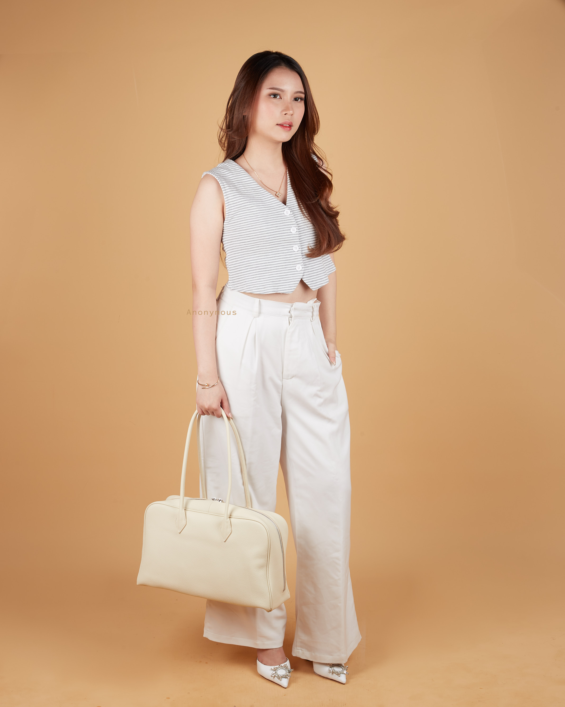 Anonymous Vivien Tote bag Grained Leather No Brand (Tas Kulit)