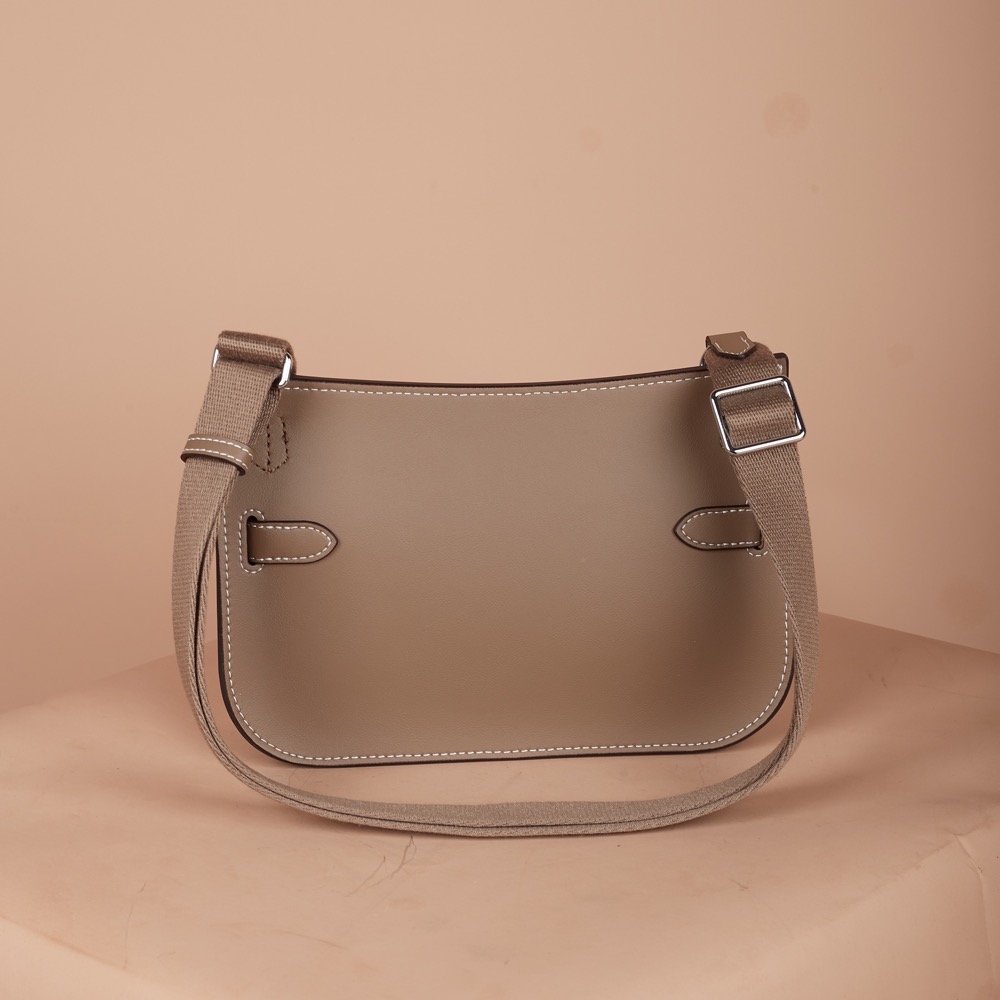 Anonymous Gipsy 22 Swift Strap Canvas Bag No Brand (Tas Kulit)