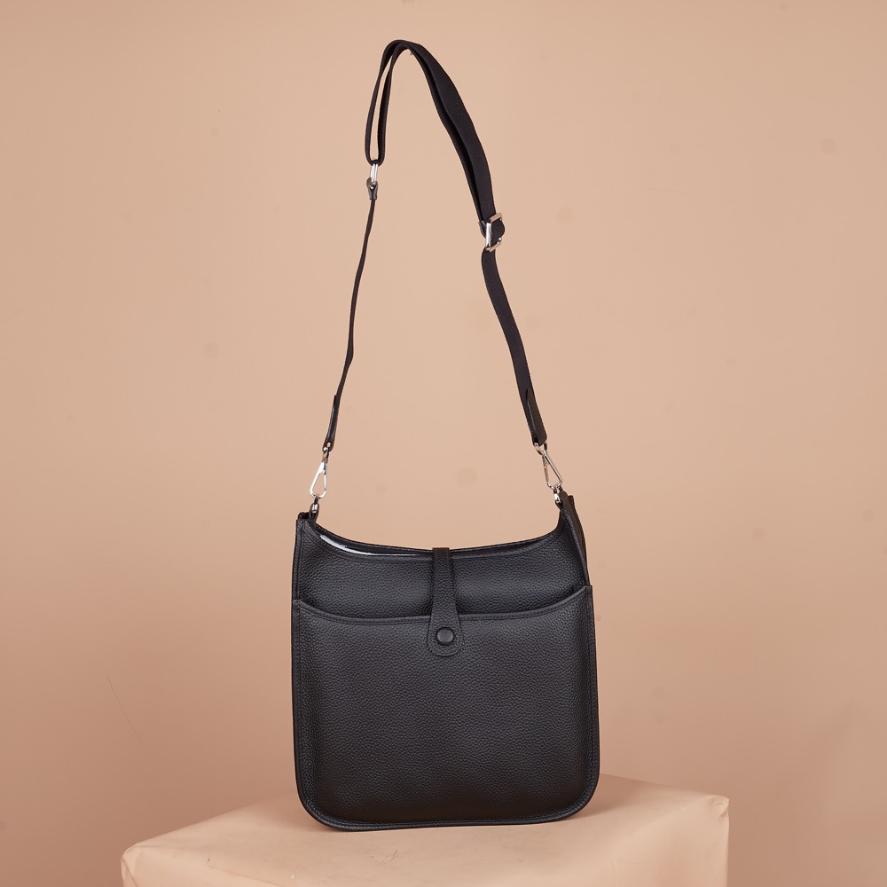 Anonymous Madeline E29 Togo Leather No Brand (Tas Kulit)
