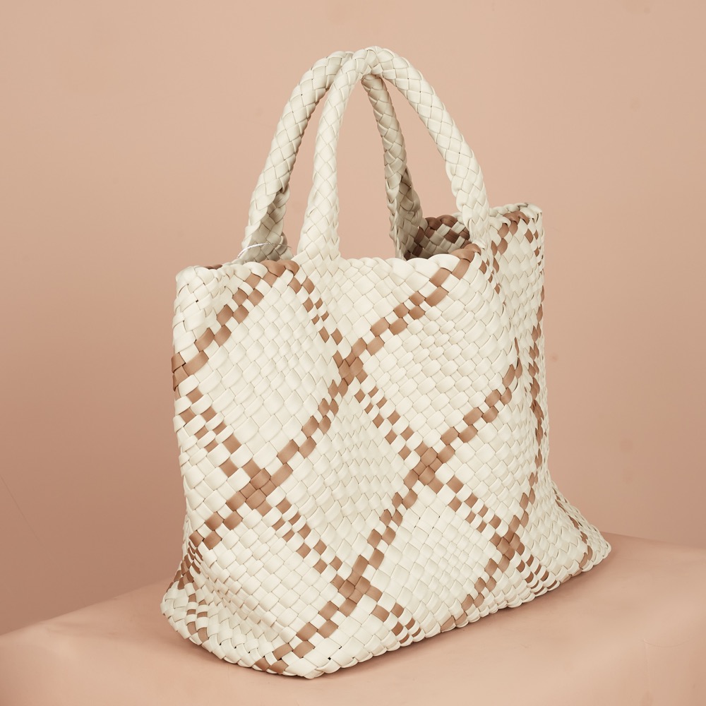 Anonymous Naomie Shopper Bag No Brand (Tas Kulit)