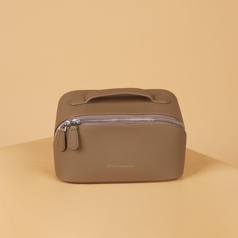 Anonymous Cosmo Cosmetic Small Togo No Brand (Tas Kulit)
