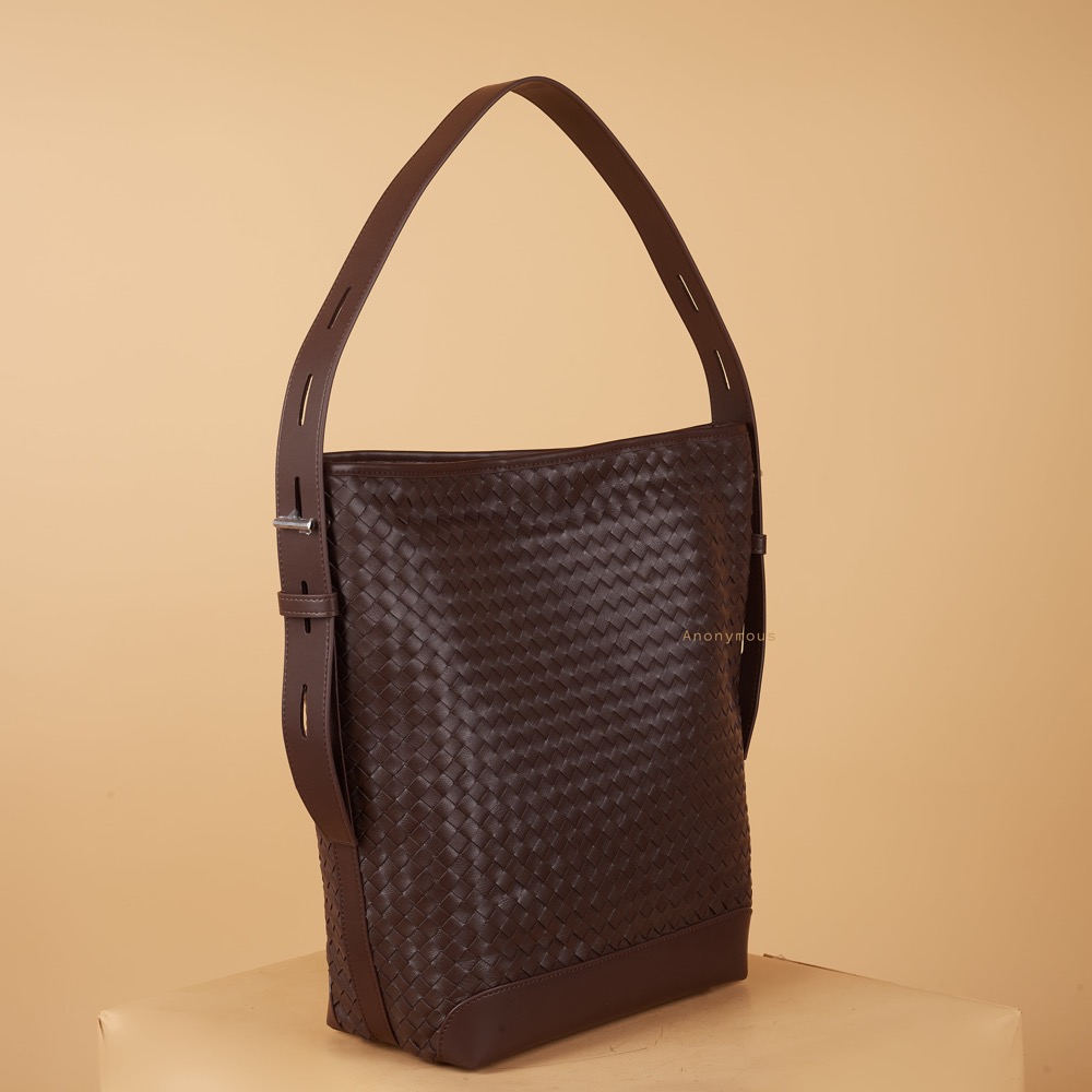 Anonymous Michio Tote Bag Swift Leather Matte No Brand (Tas Kulit)
