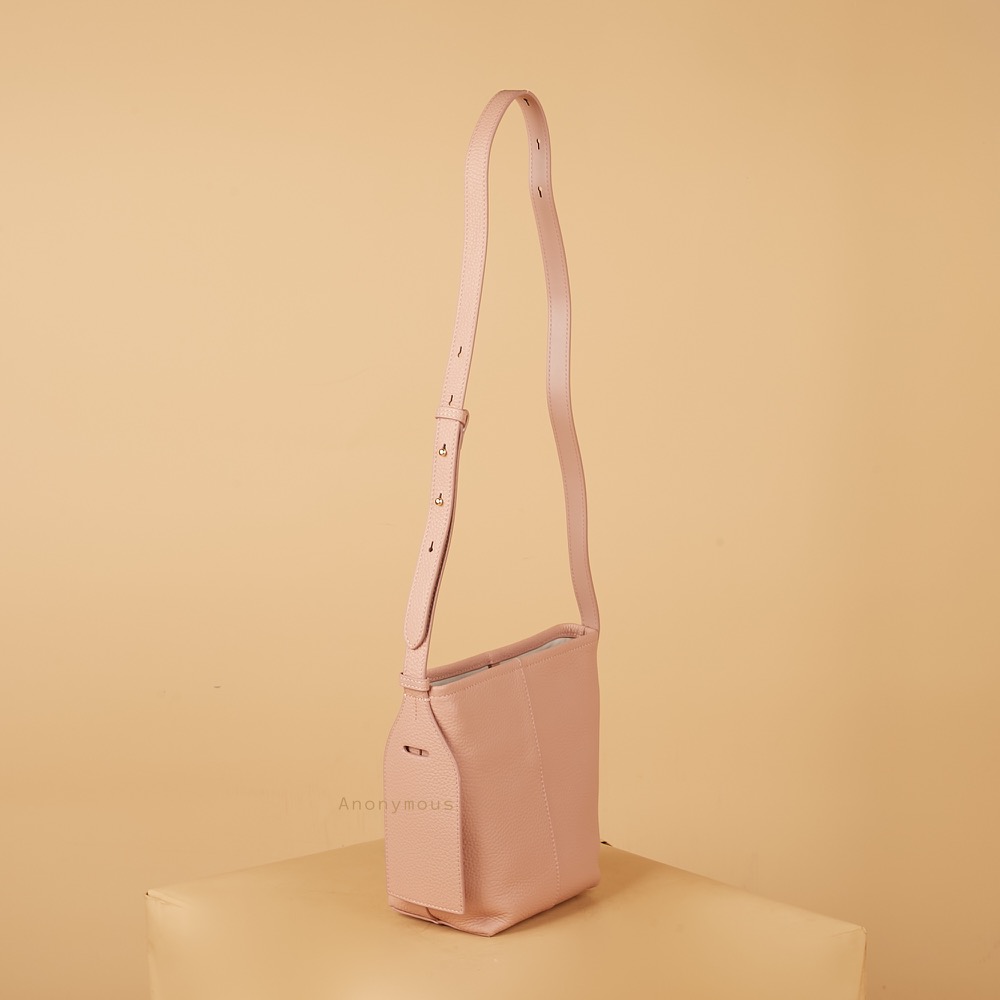 Anonymous Jens Bucket Bag Grained Leather No Brand (Tas Kulit)
