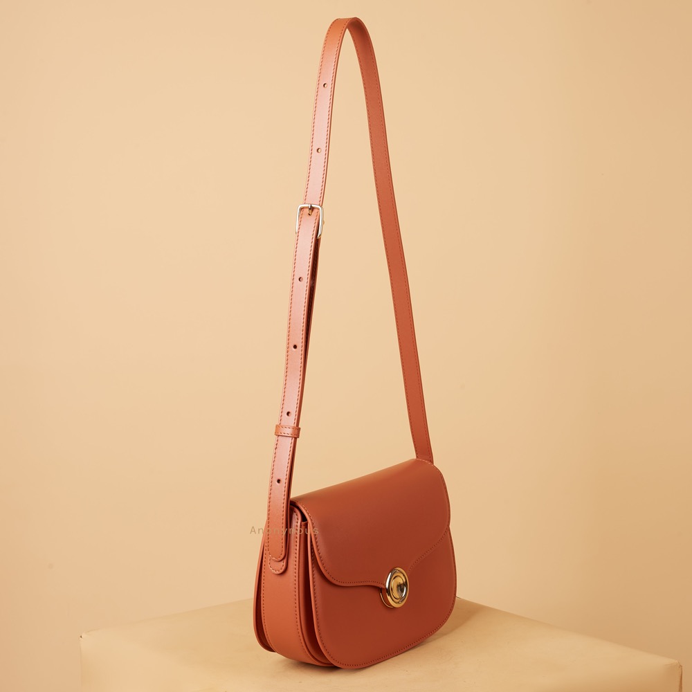 Anonymous Ghiera Bag Box Leather GHW No Brand (Tas Kulit)