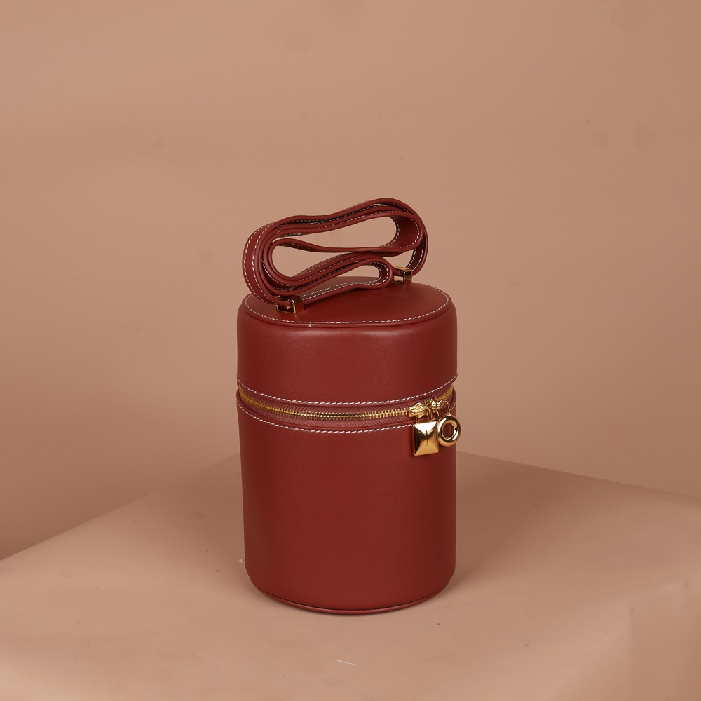 Anonymous Cassie Bucket LP12 Swift Leather No Brand (Tas Kulit)
