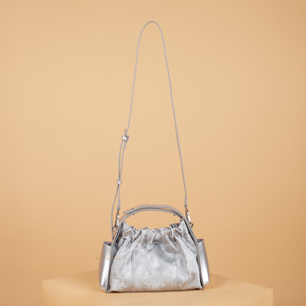 Anonymous Ellen Bag Leather Denim No Brand (Tas Kulit)