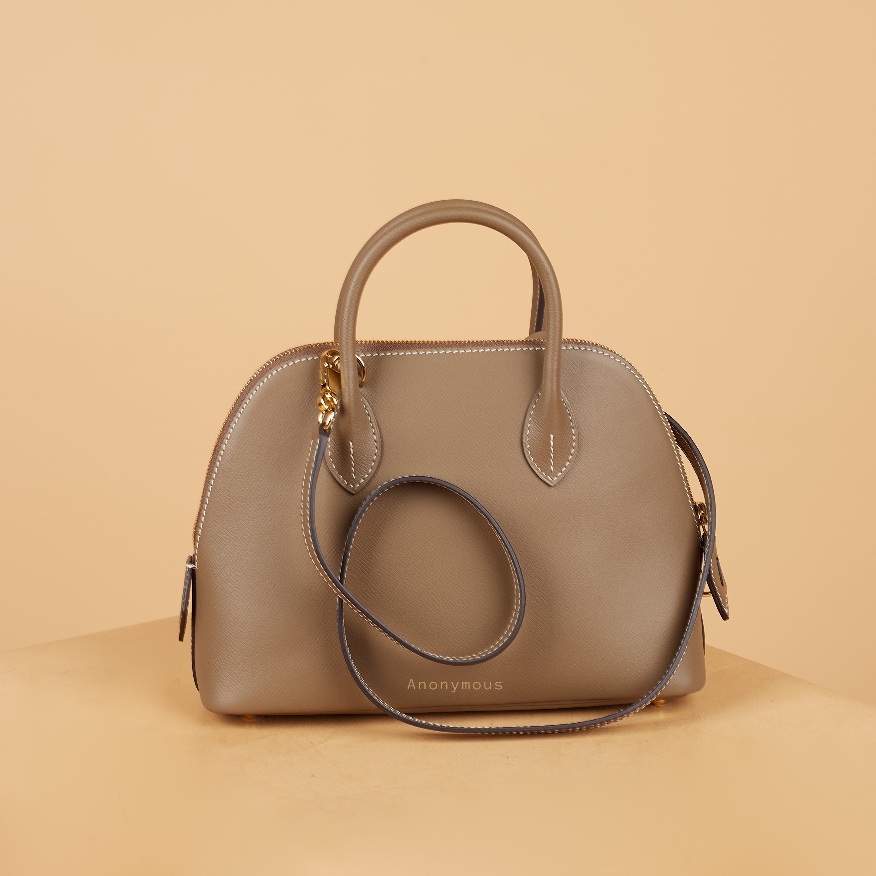 Anonymous Bolie 25 Taiga Leather No Brand (Tas kulit)