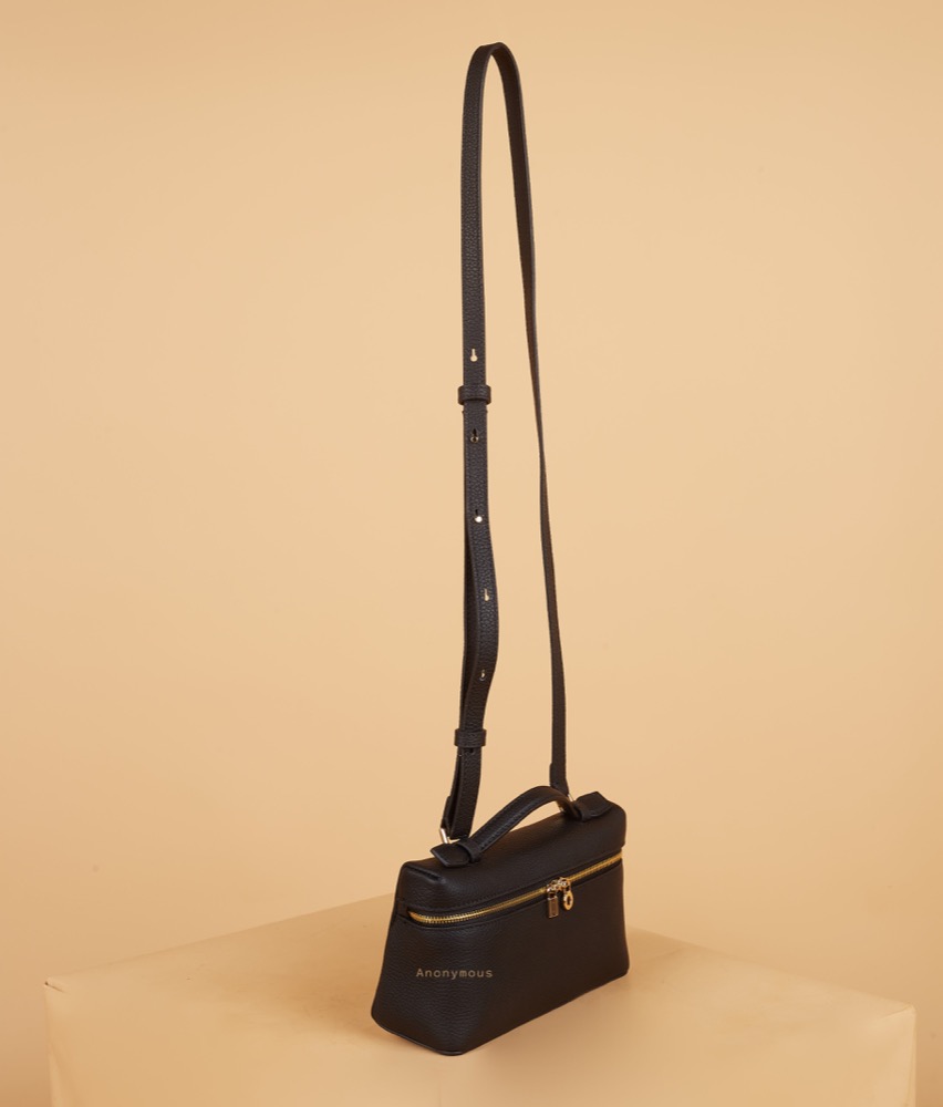 Anonymous Lola Bag L19 Togo Leather No Brand (Tas Kulit)