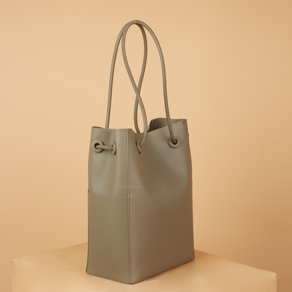 Anonymous Tina Hobo Leather Bag No Brand (Tas Kulit)