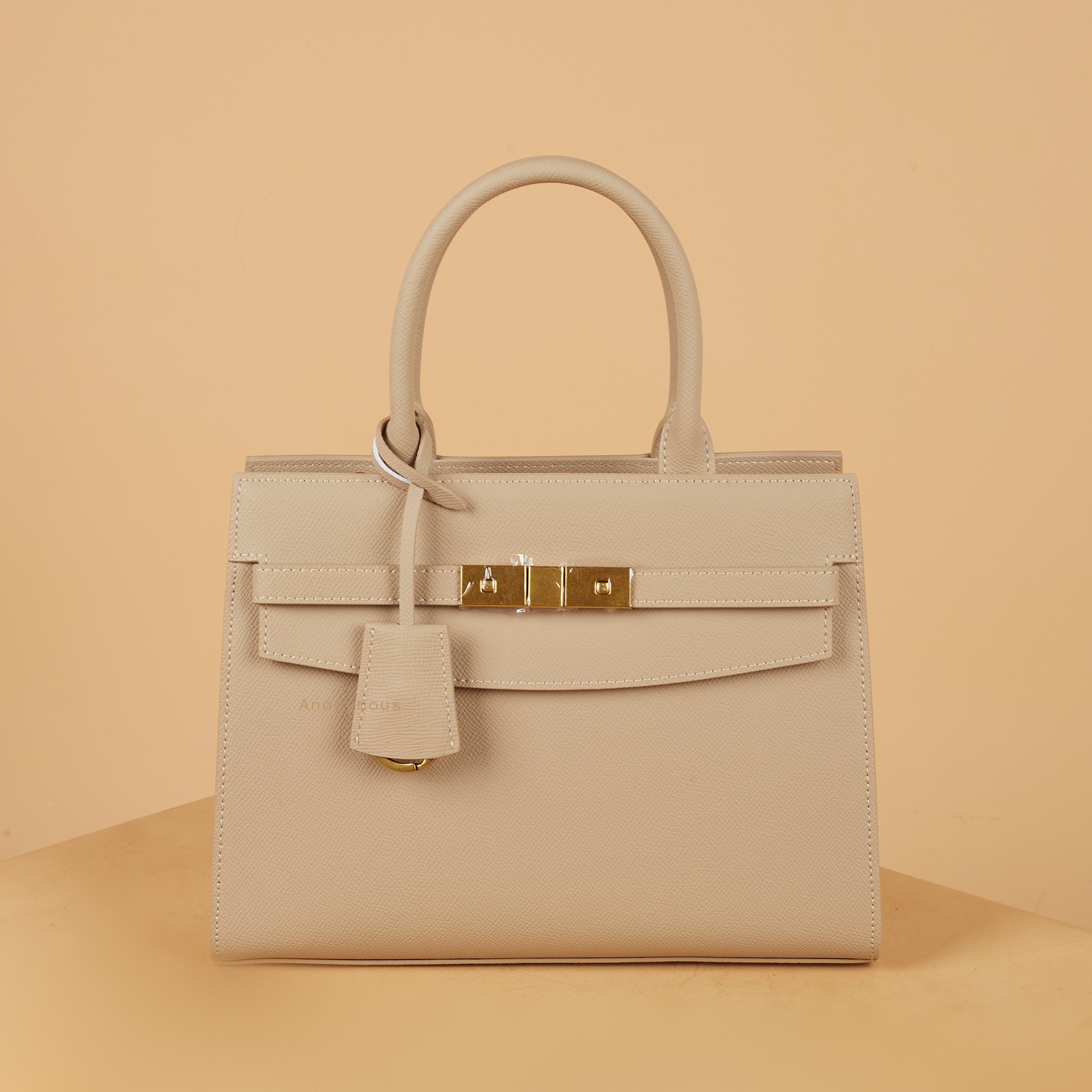 Anonymous Gwen Top handle Bag Leather