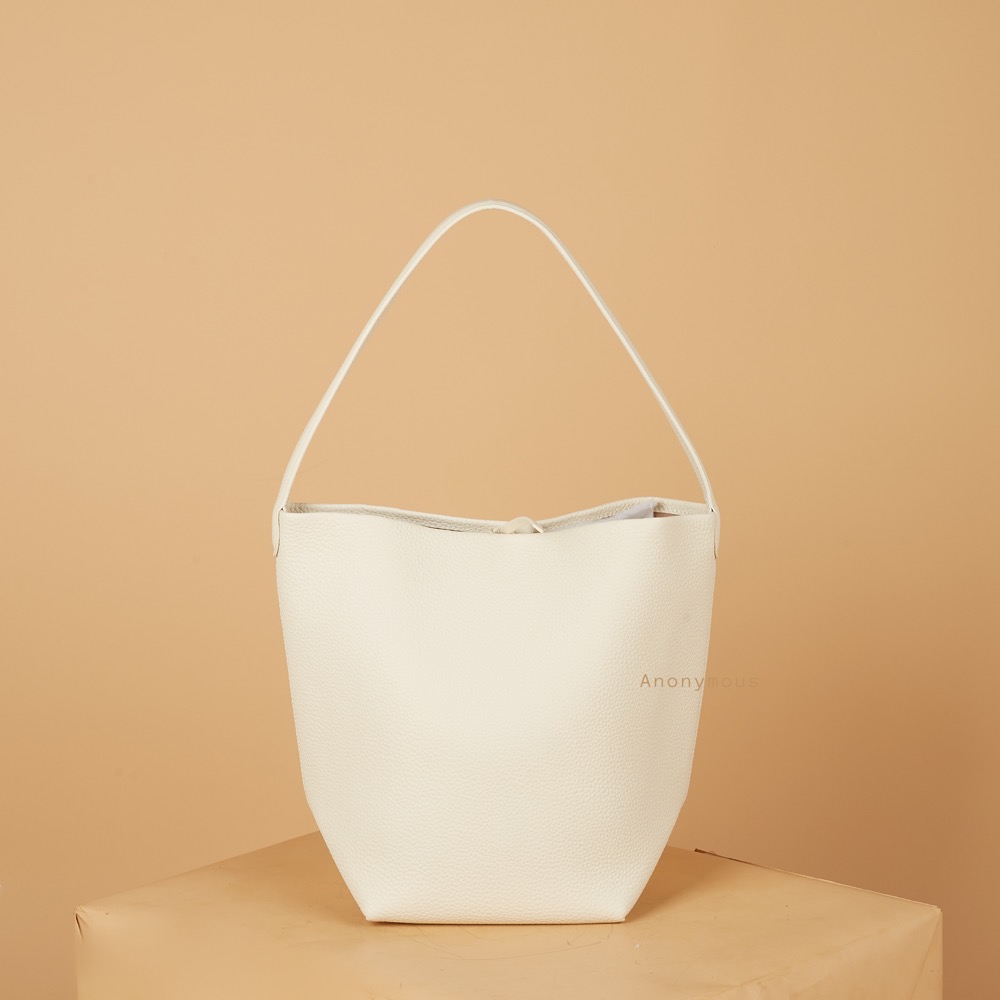 Anonymous Mica Tote Bag Small Grained Leather No Brand (Tas Kulit)