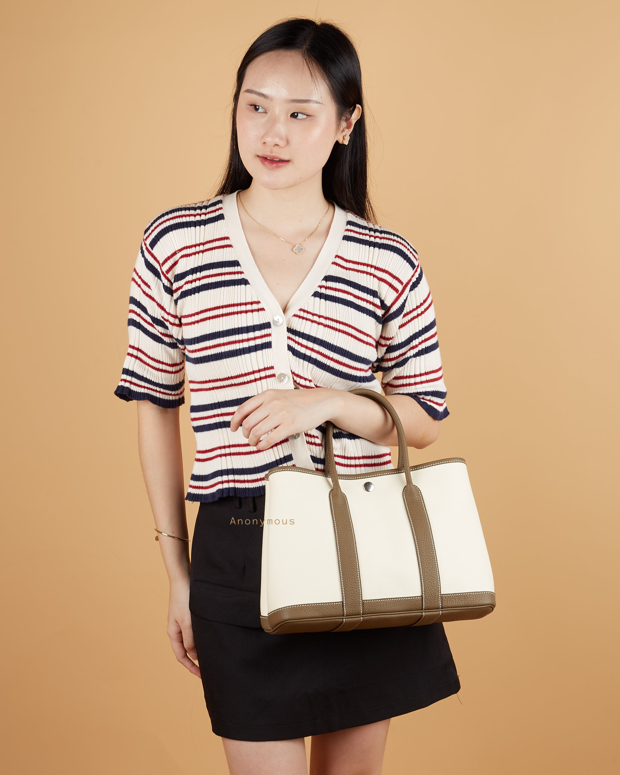 Anonymous Carnival Tote Bag 30 Ecru PHW No Brand (Tas Kulit)