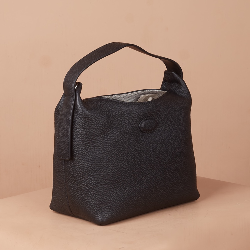 Anonymous Eloise Hobo Bag Grained Leather No Brand (Tas Kulit)