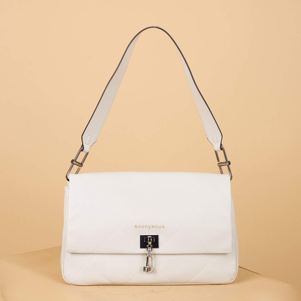 Anonymous Coco Flap Bag Leather No Brand (Tas Kulit)