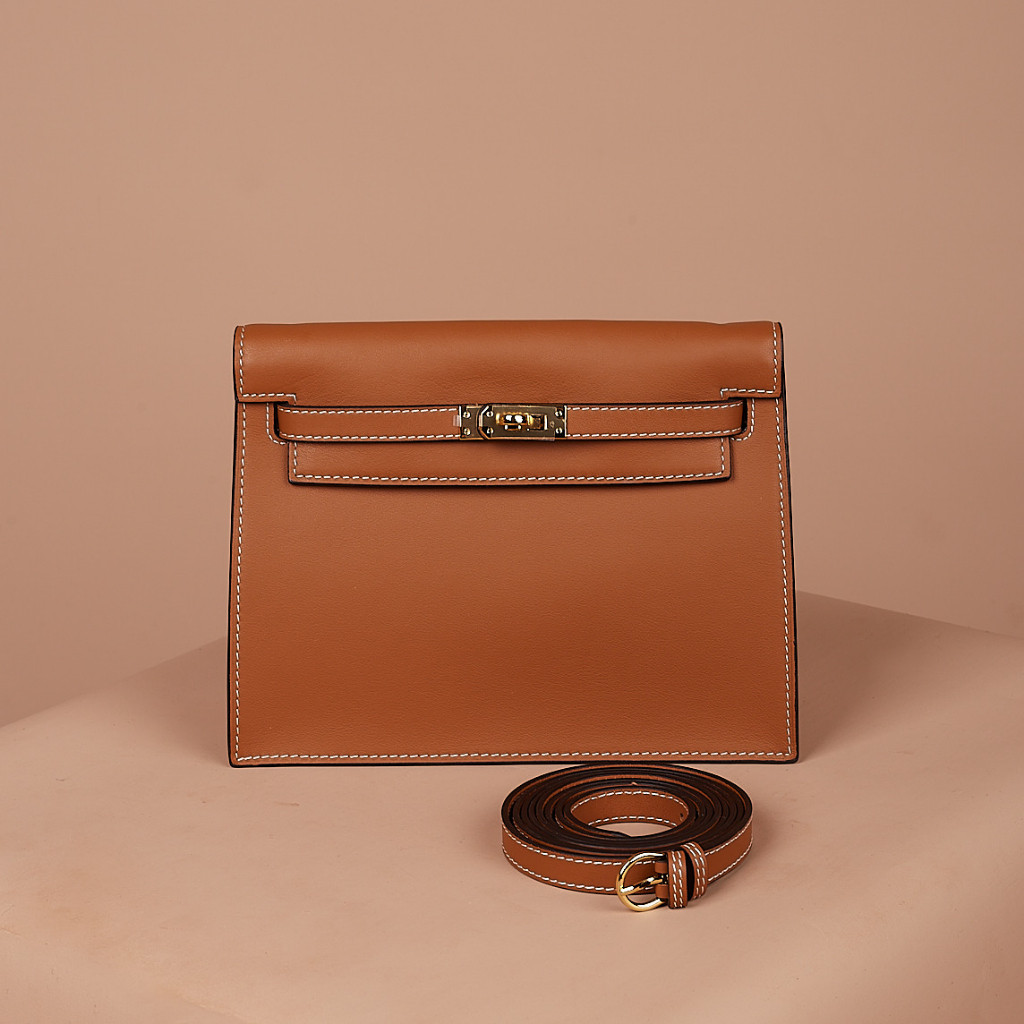 Anonymous Daisy Swift Leather Bag