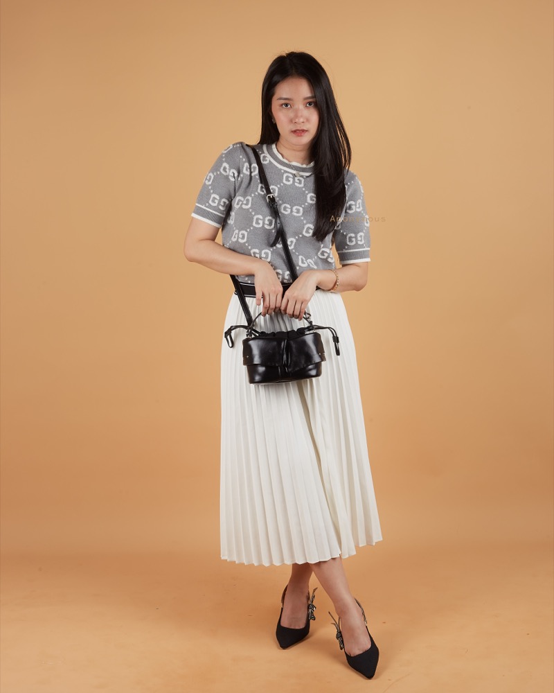 Anonymous Tata Dumpling Bag Leather Denim No Brand (Tas Kulit)