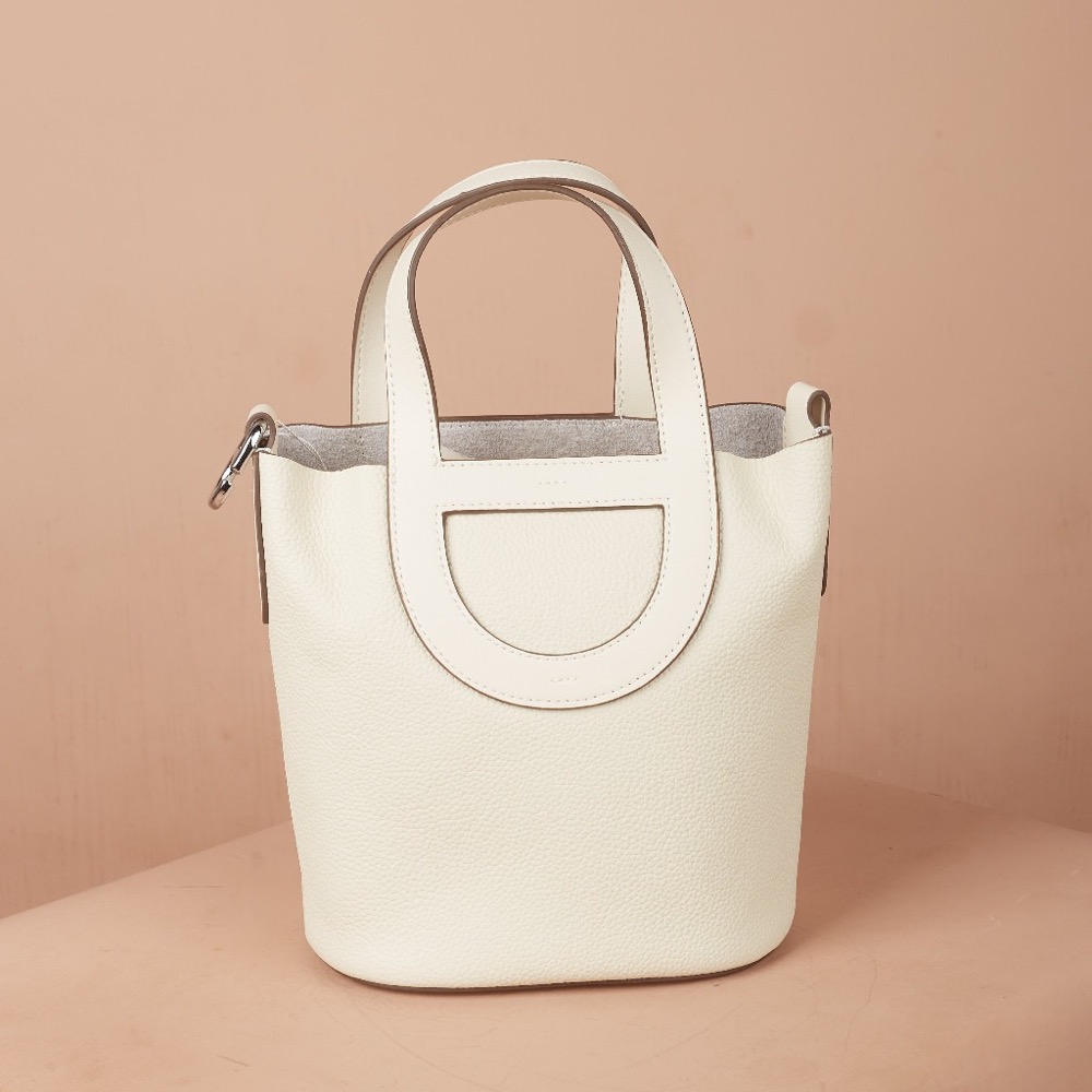 Anonymous Poppy Loop 18 Grained Leather No Brand (Tas Kulit)