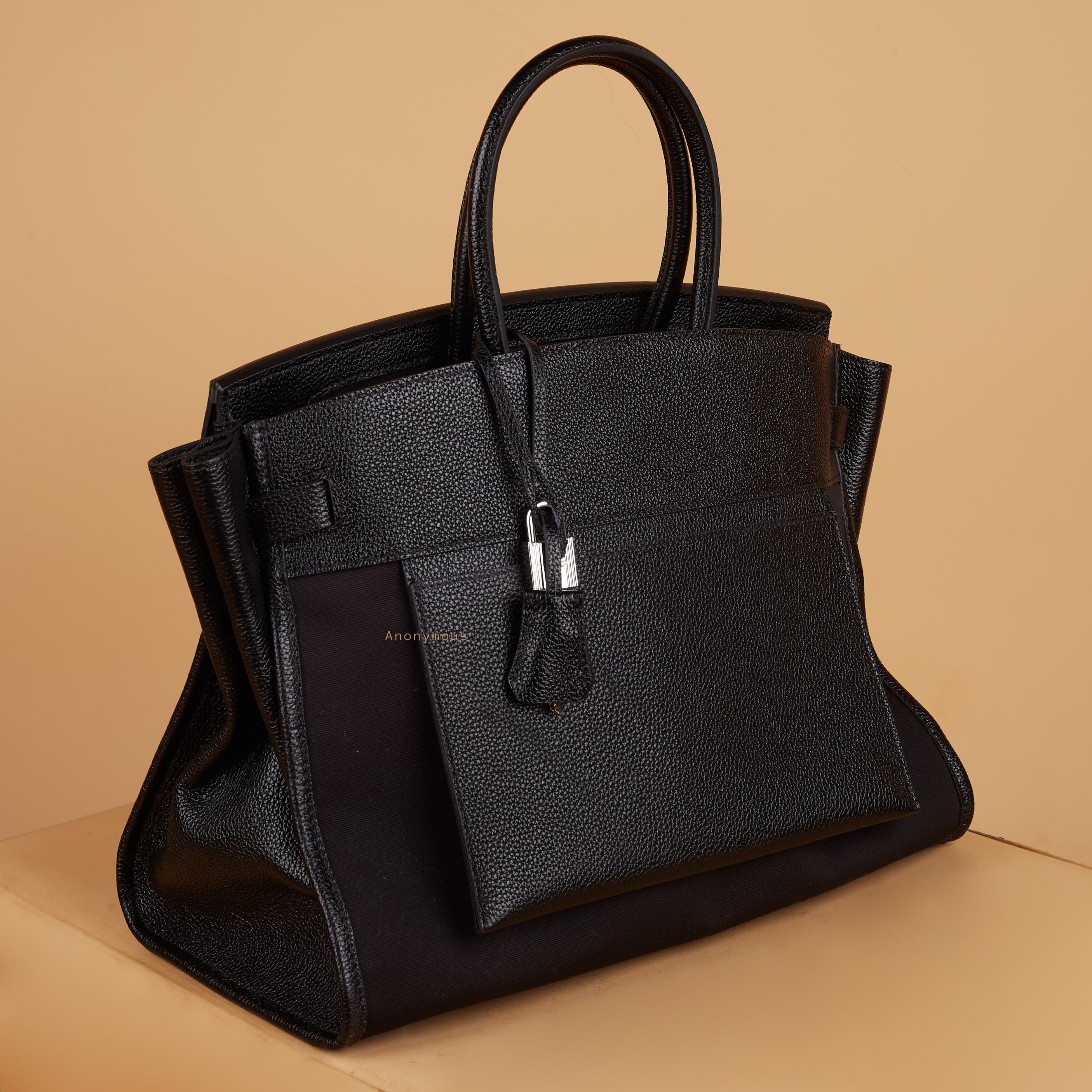 Anonymous Bebe 35 inside Out No Brand (Tas Kulit)