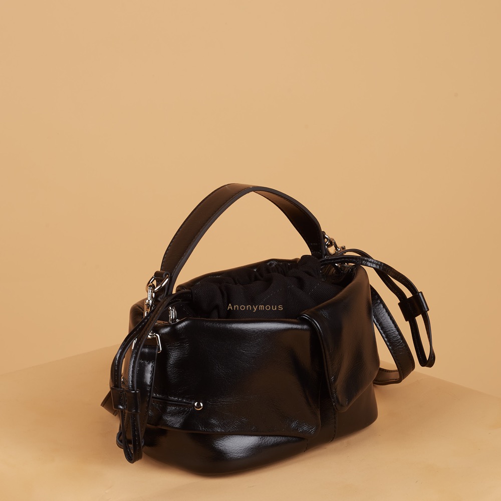 Anonymous Tata Dumpling Bag Leather Denim No Brand (Tas Kulit)