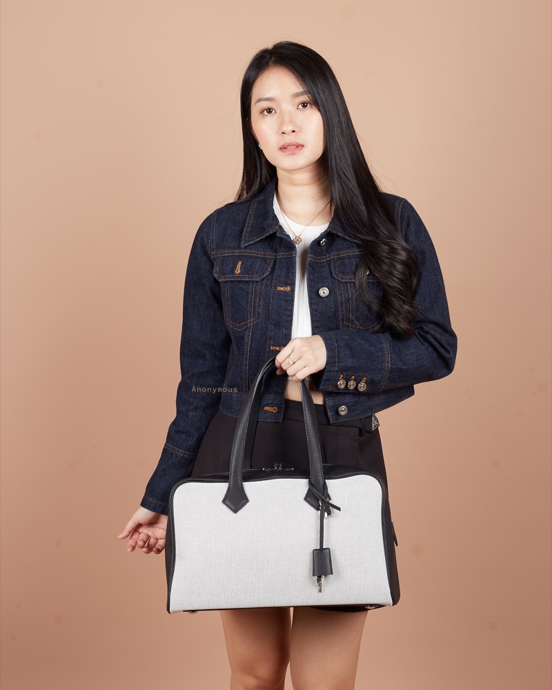 Anonymous Victoryne 35 Ecru Togo Leather No Brand (Tas Kulit)